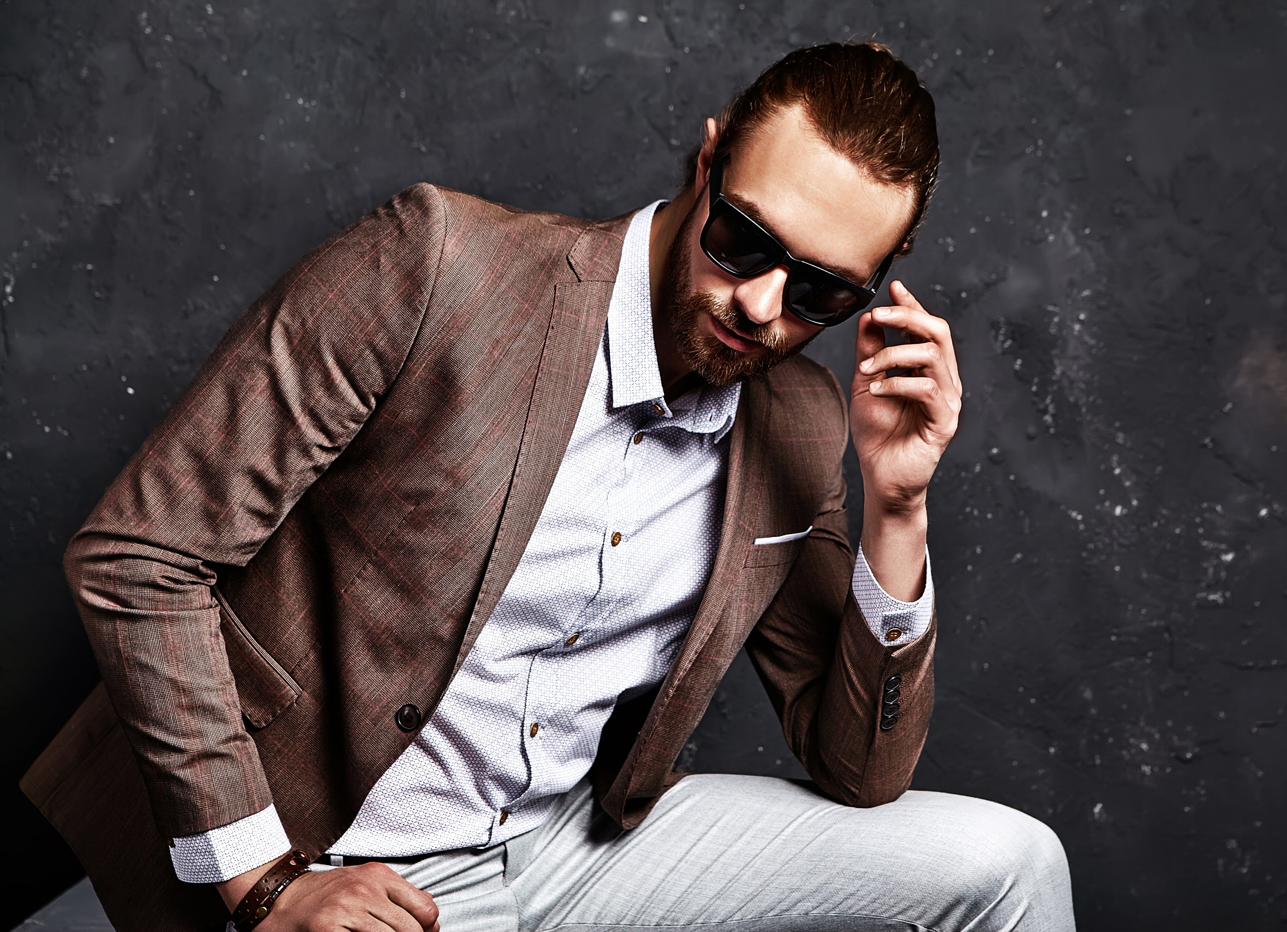 Premium Erkek Giyim Nedir? Modern Erkek Stilinin Yeni Tanımı
