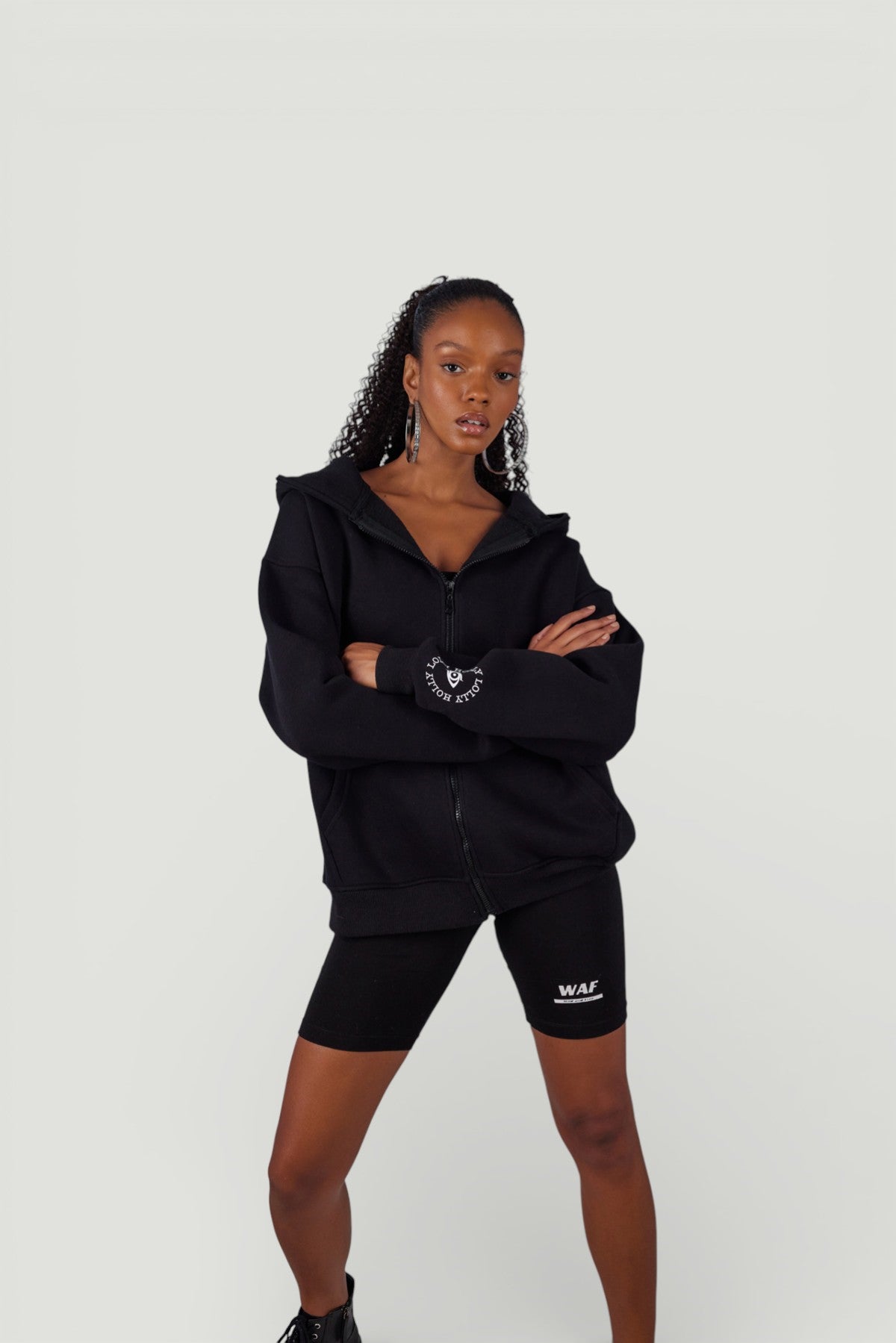 Uzun Kol Kapüşonlu Fermuar Kapamalı Hoody Sweatshirt Siyah