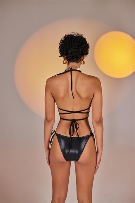 Ivory Bikini Üstü Siyah