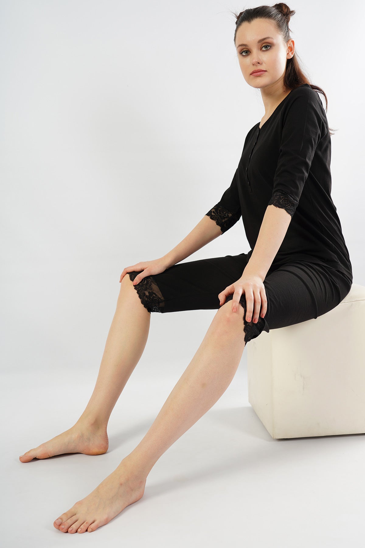 BAYAN P.SUPREM PATLI 3/4KOL ETEGI OVAL DANTELLI KAPRI TAKIM