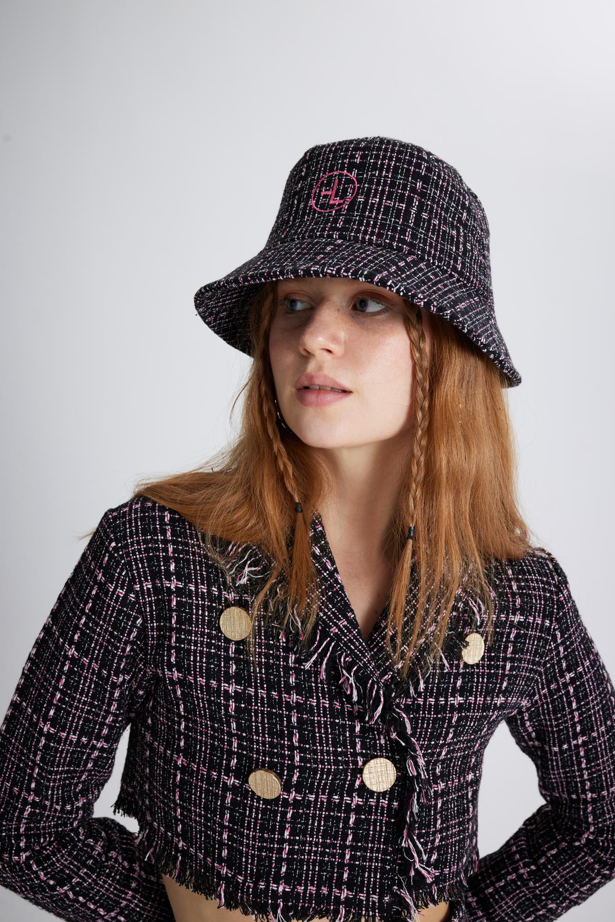 Tüvit Kumaş Logolu Bucket Tweed Şapka Siyah Siyah STD