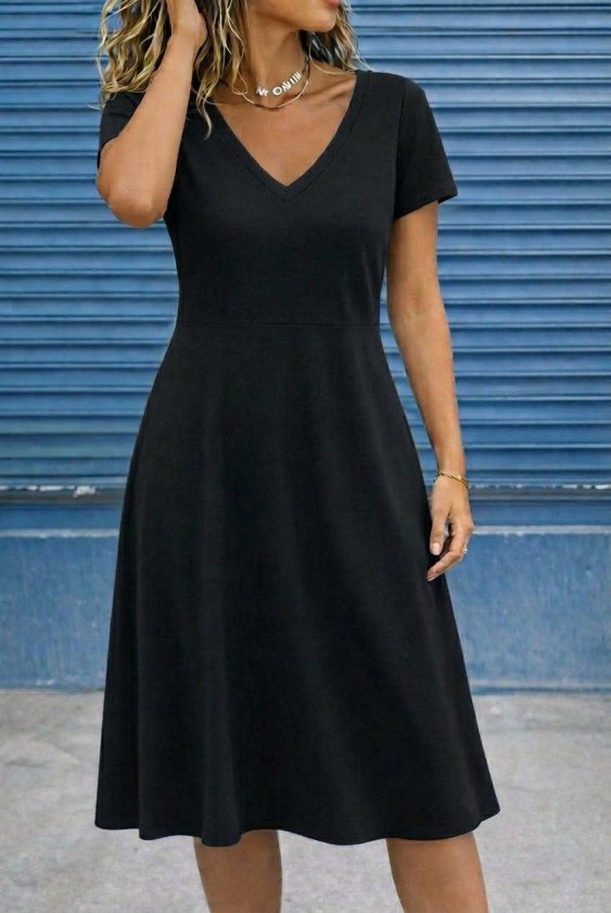 Women's Short Sleeve V Neck Flared Midi Viscose Dress