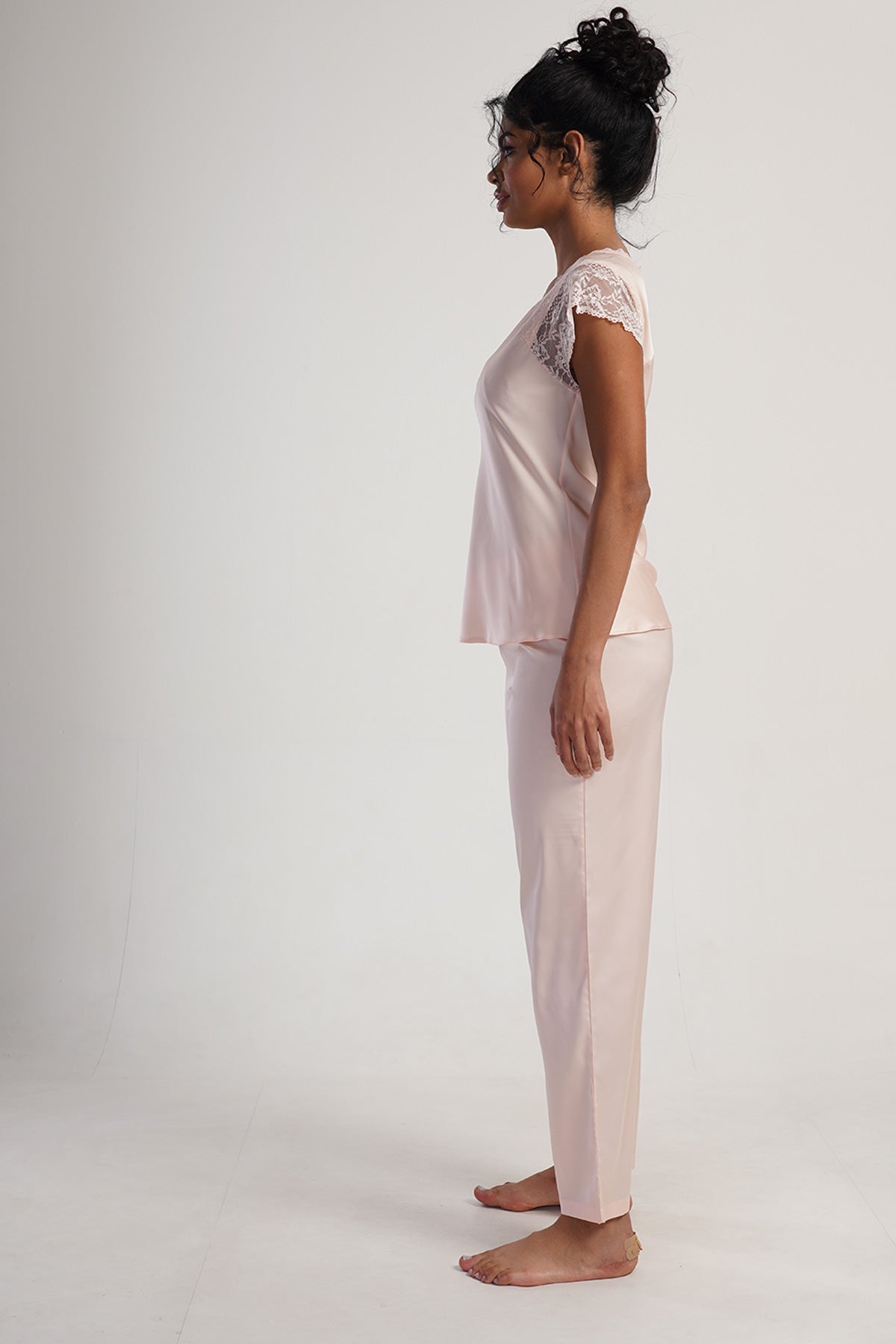 KADIN SATEEN KISA KOL PIJAMA TAKIM