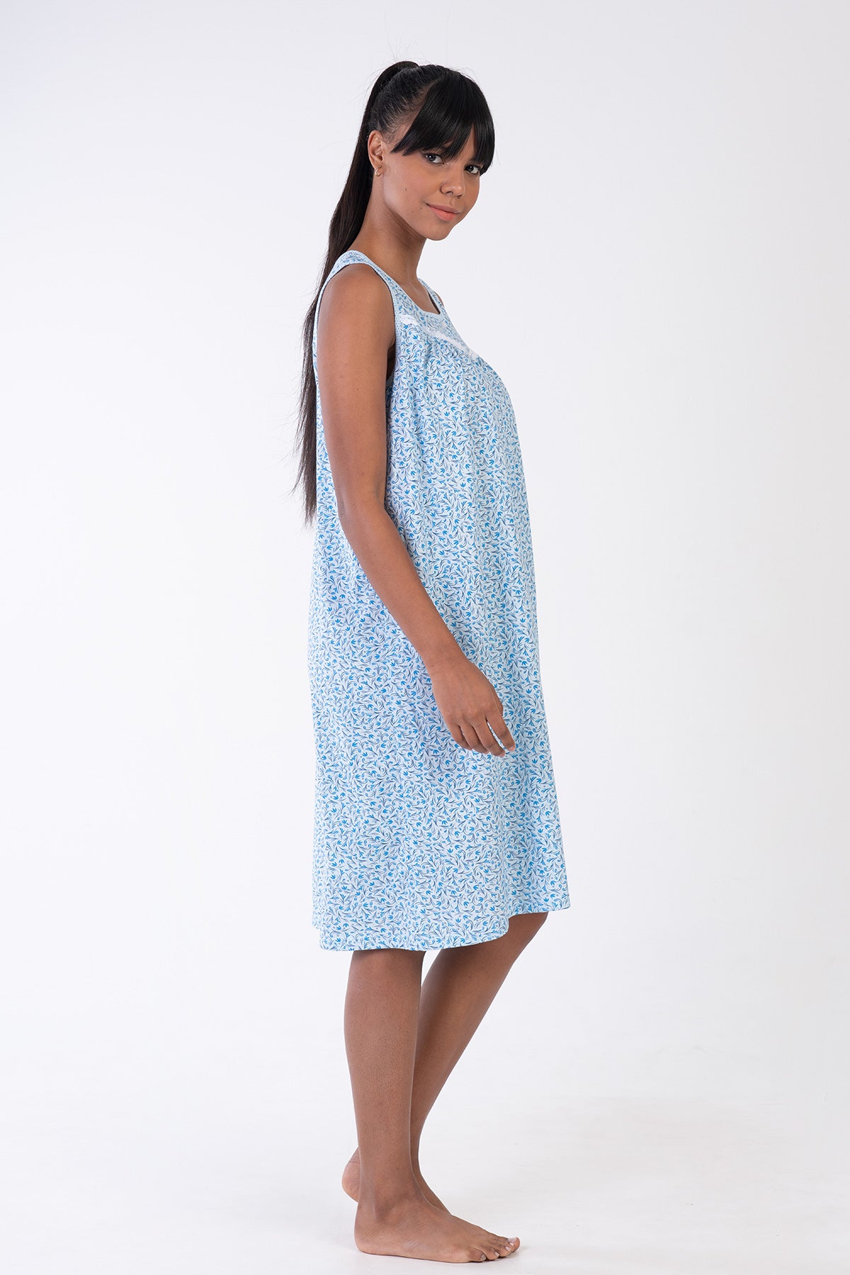 Woman Talne Grandma Nightgown