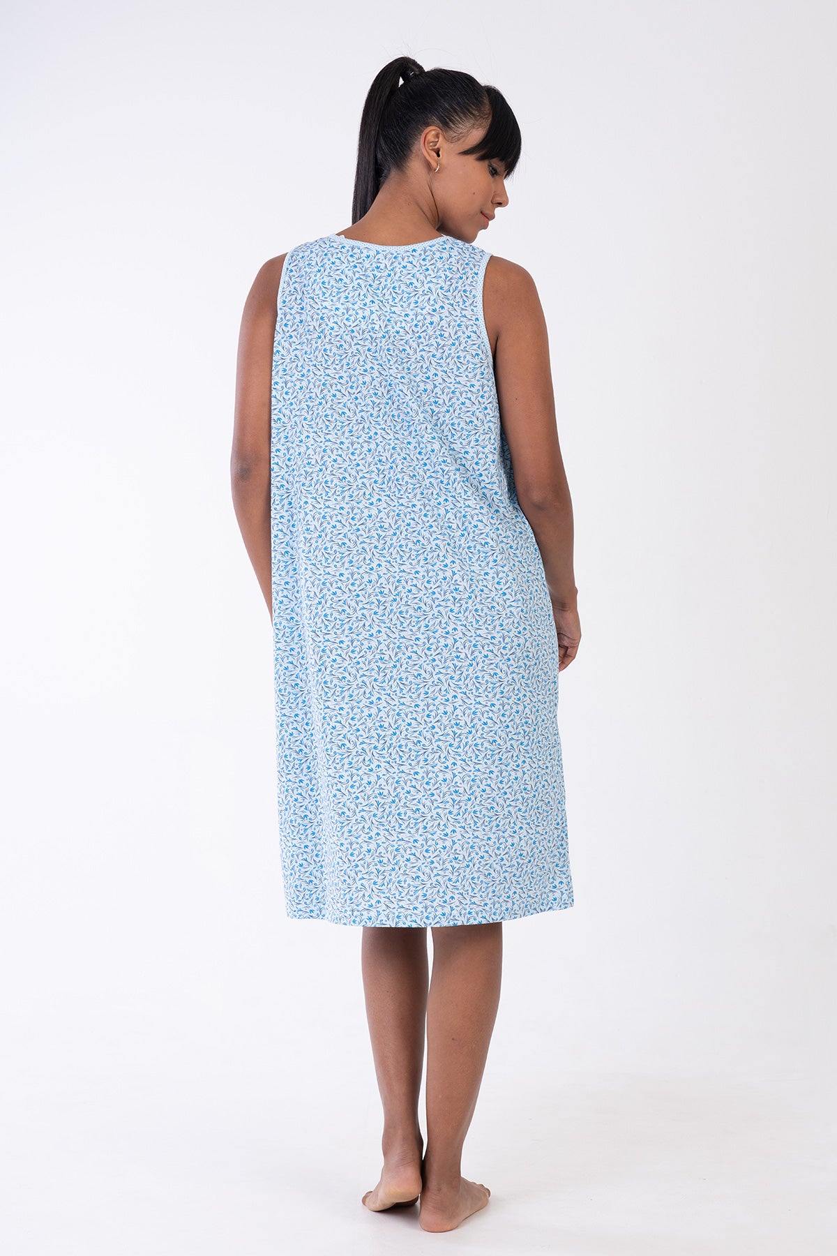 Woman Talne Grandma Nightgown