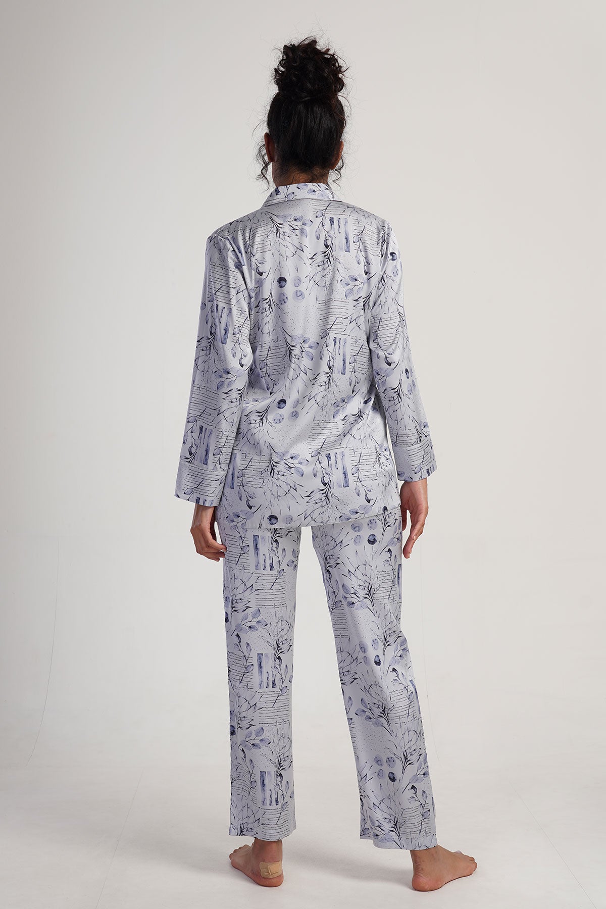 Woman Satin Blue Marin Pyjama Set