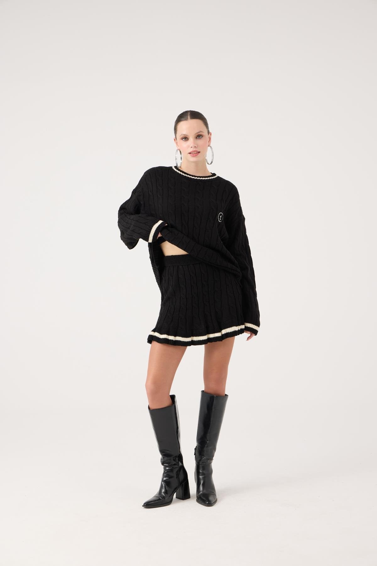 Logolu Örgü Desenli Oversize Triko Harold Kazak Siyah