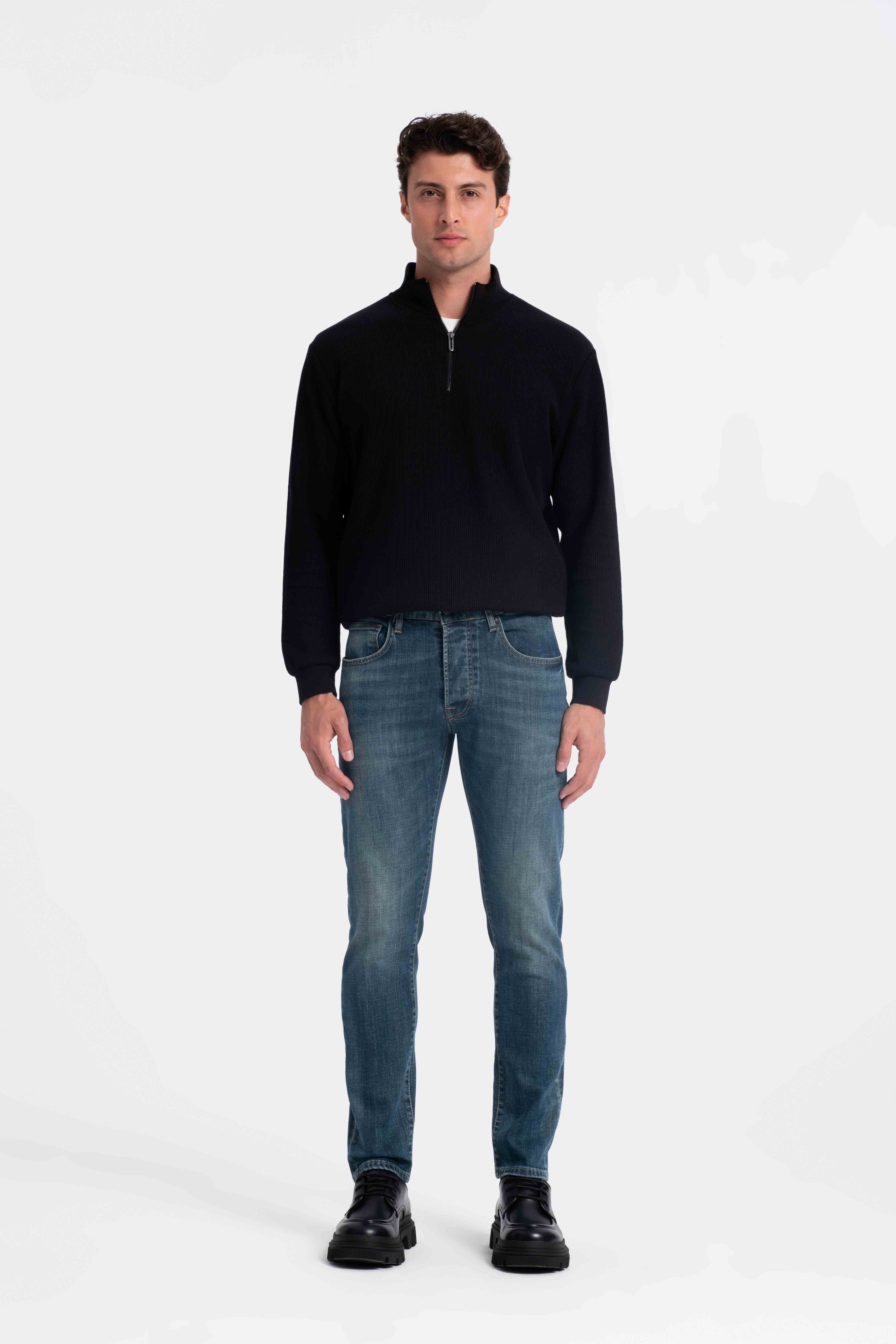 NORMAL BEL DÜĞMELİ DAR PAÇA