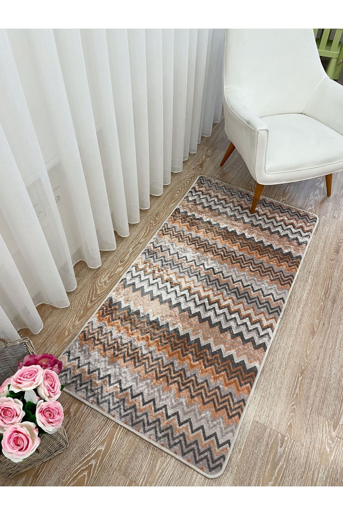 Zigzag Desen Çok Renkli Lateks Taban Halı