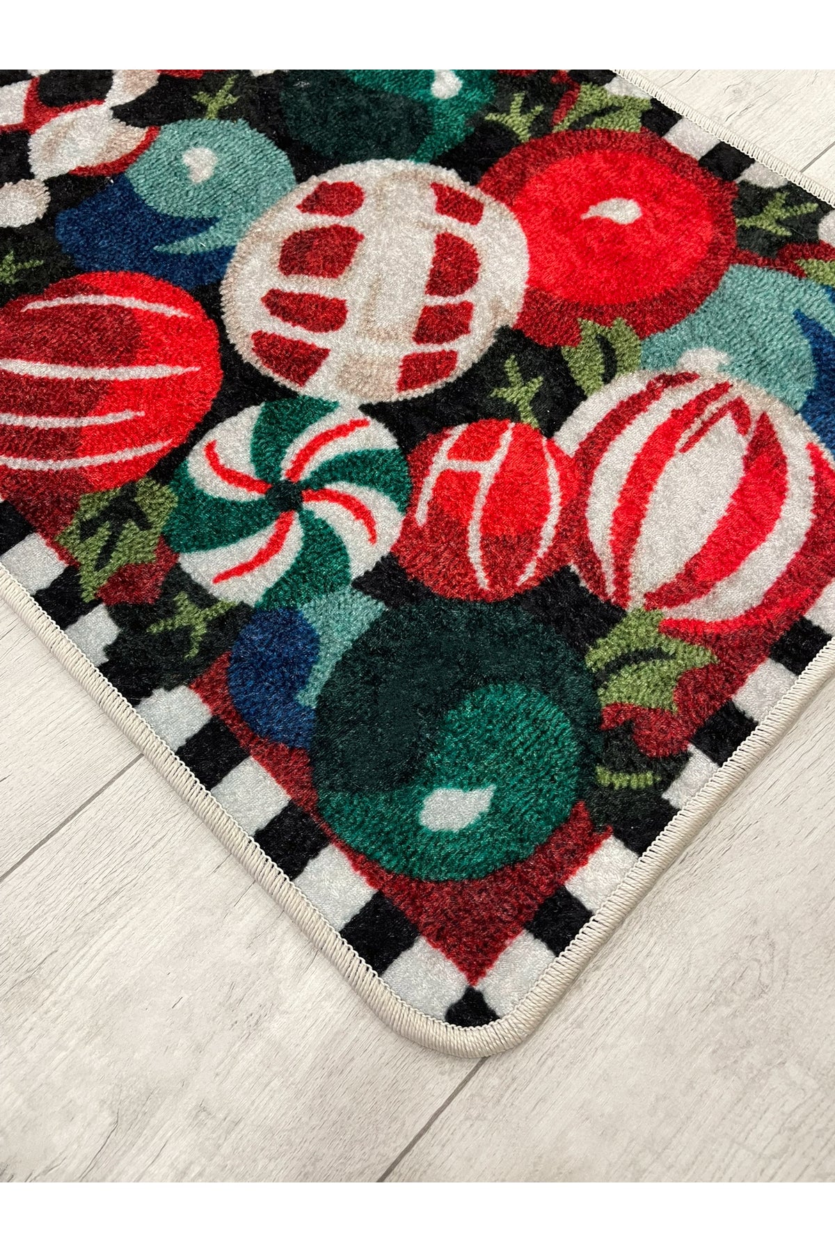 Yılbaşı Temalı Kapıönü Ağaç Altı Paspası Kırmızı (50X70)