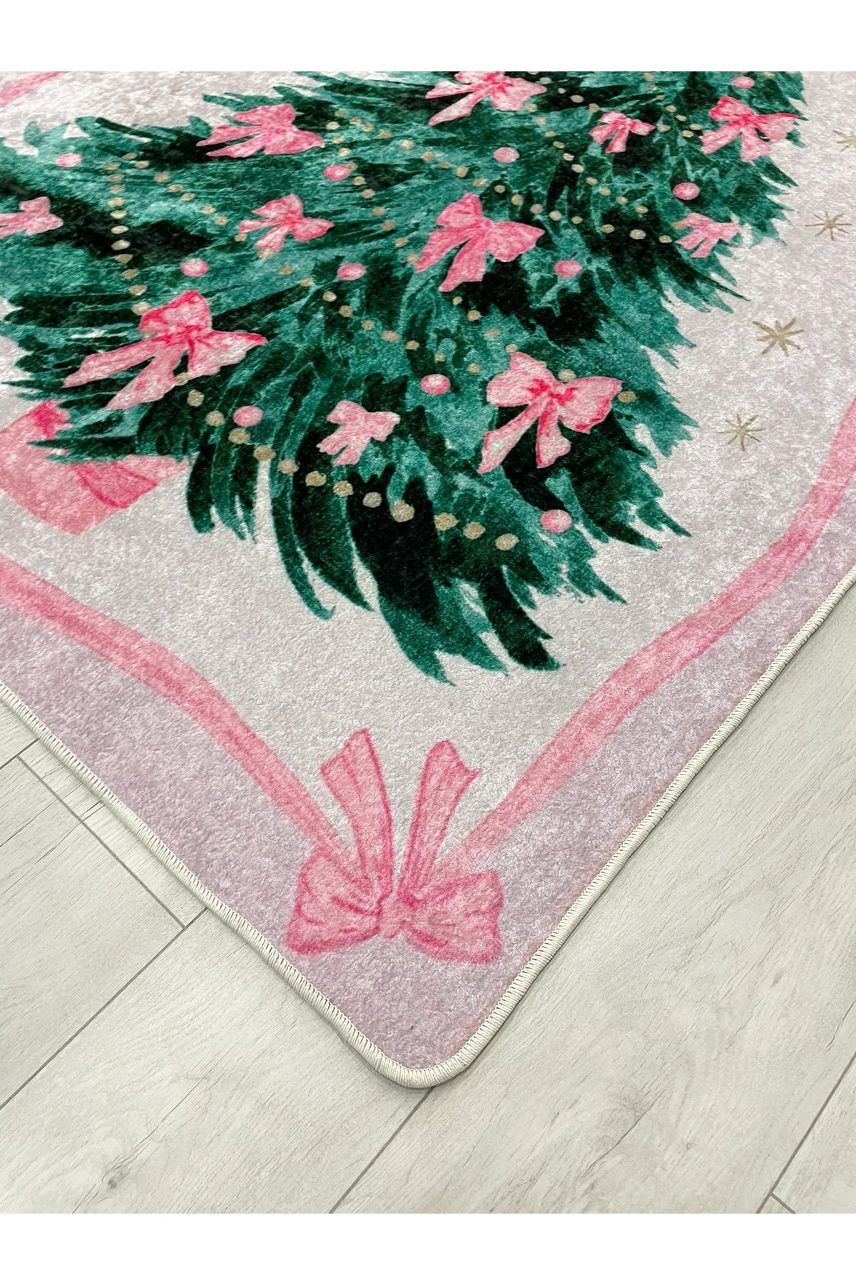 Pembe Renk - Yeniyıl Konsept Yılbaşı Halı