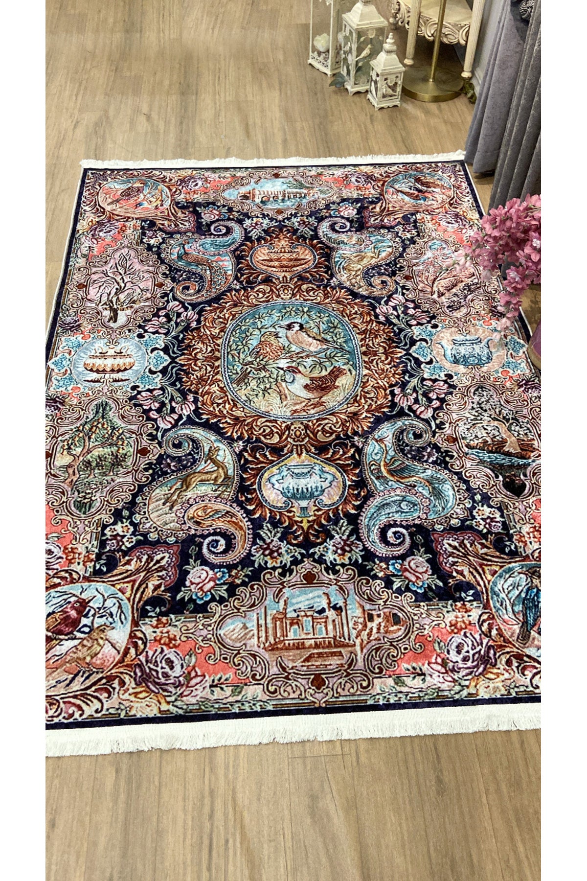 Kuş Motifli Klasik Desen Saçaklı Lateks Taban Halı