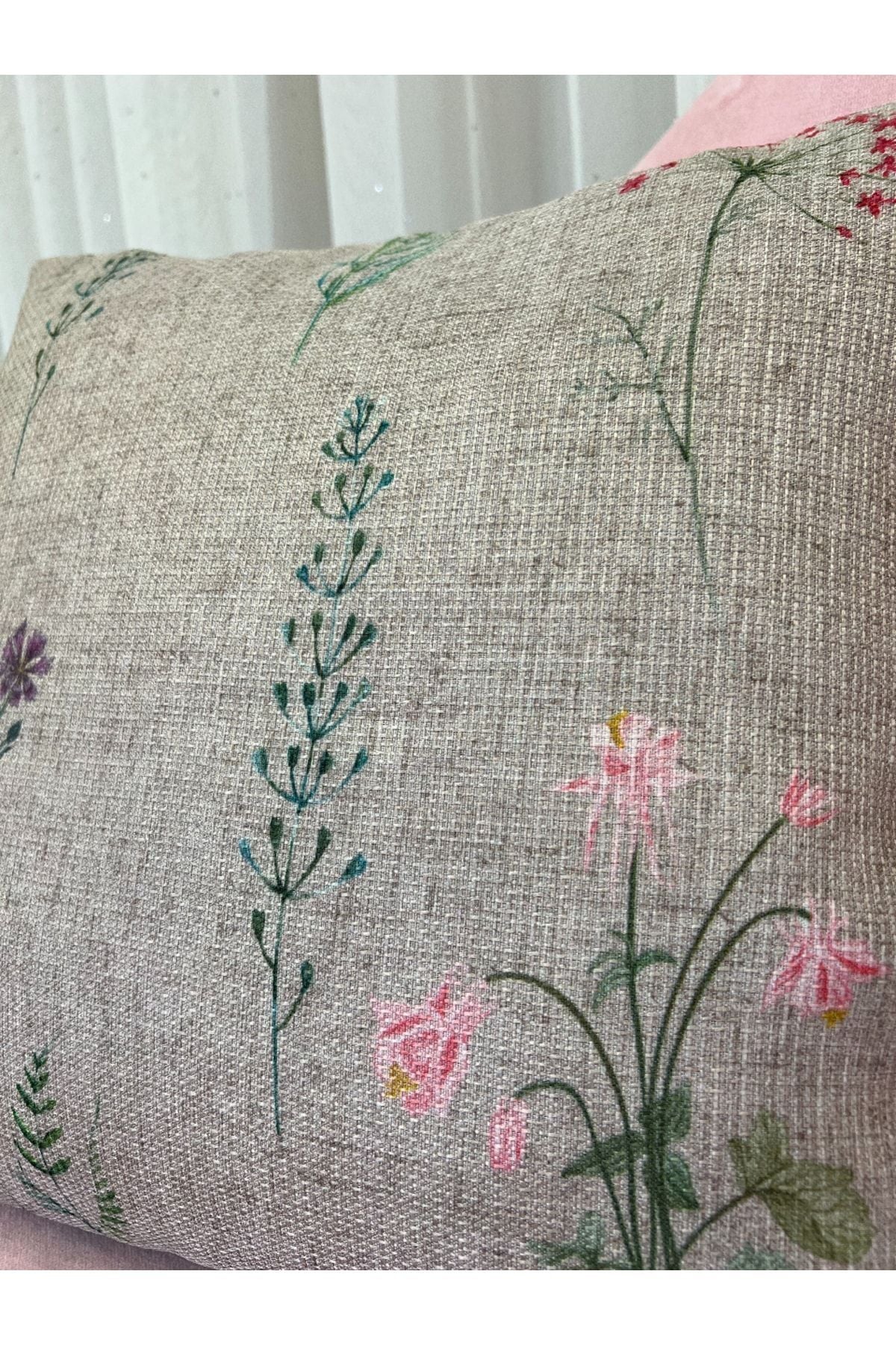 Country Collection Natural Keten Çiçek Desenli Yastık Kılıfı