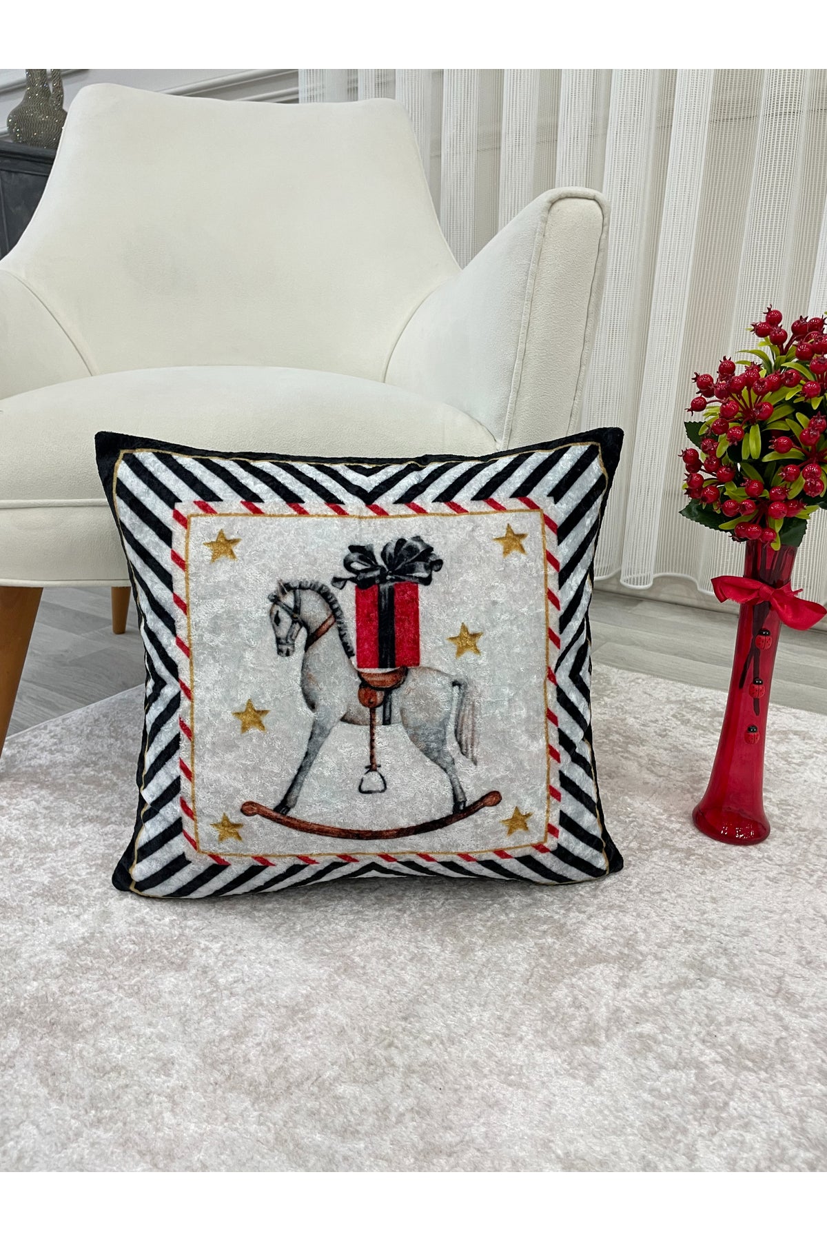 Açık Gri Renk At Desenli Kırlent Kılıfı 45x45