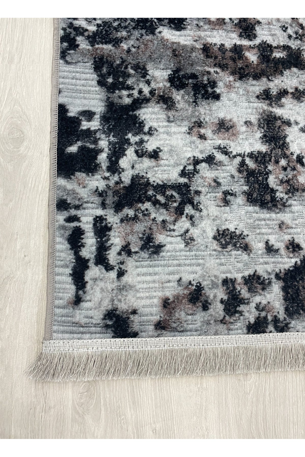 Abstract Desen Saçaklı Lateks Deri Taban Halı