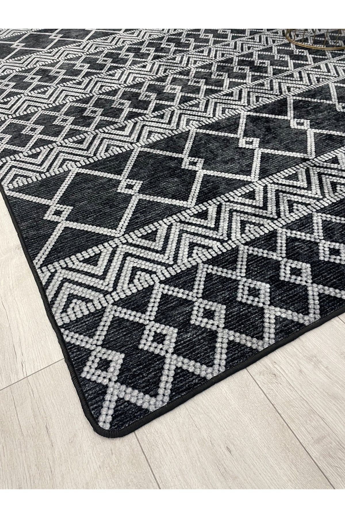 Gri Siyah İskandinav Tarzı Kilim Desenli Yolluk Lateks Halı