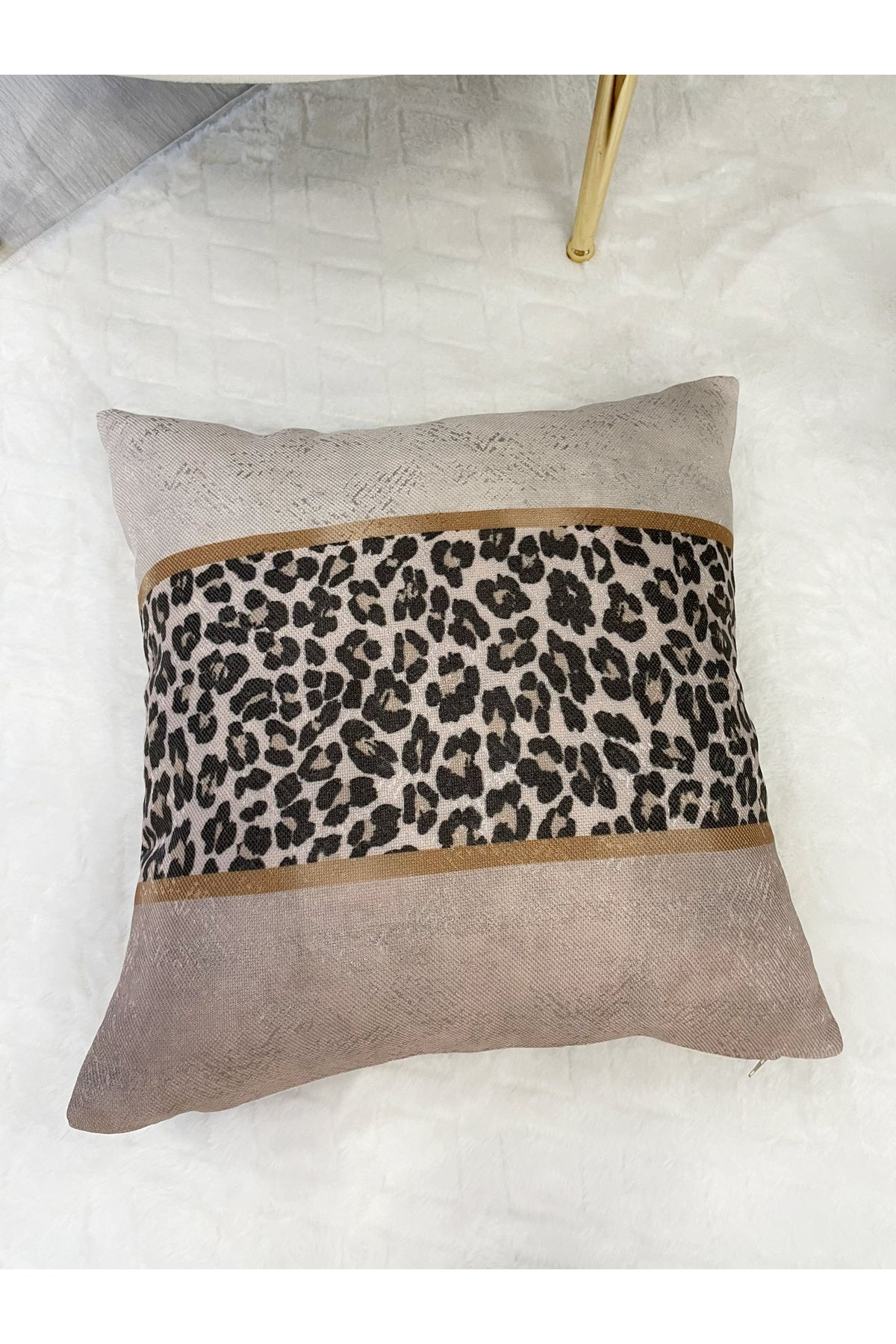 Leopar Desenli Keten Görünümlü Kırlent Kılıfı - 45x45