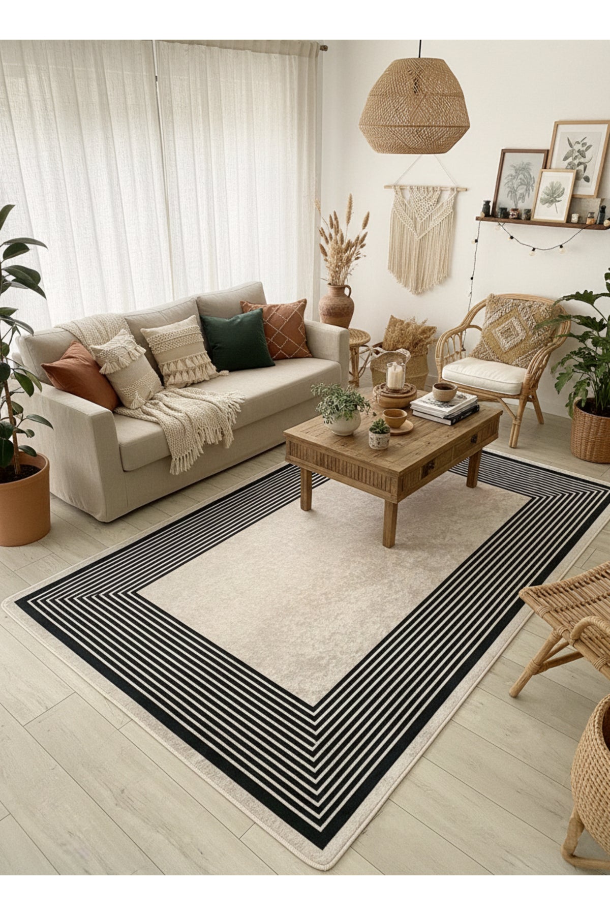 Modern Çizgili Bej-Siyah Renk Lateks Taban Salon ve Yolluk Antre Halı