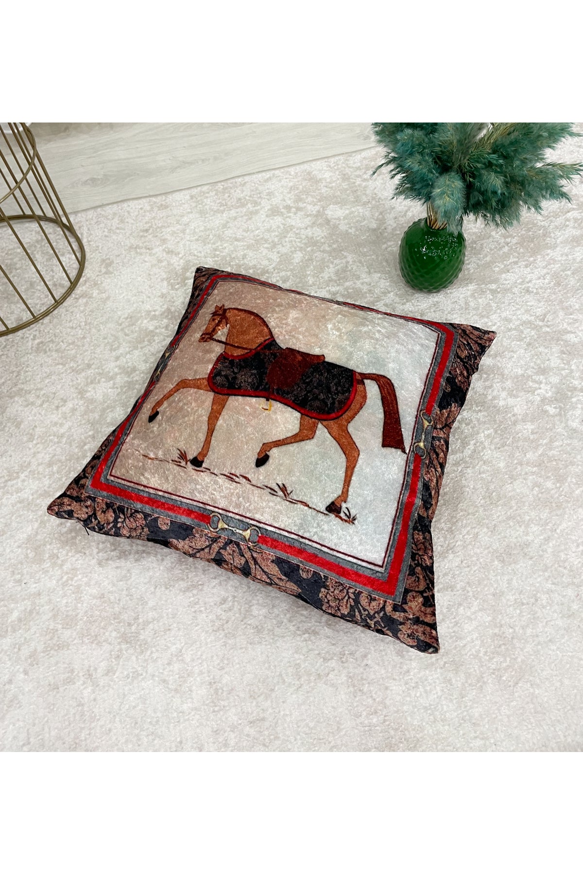 Horse At Desen Kırlent 45x45