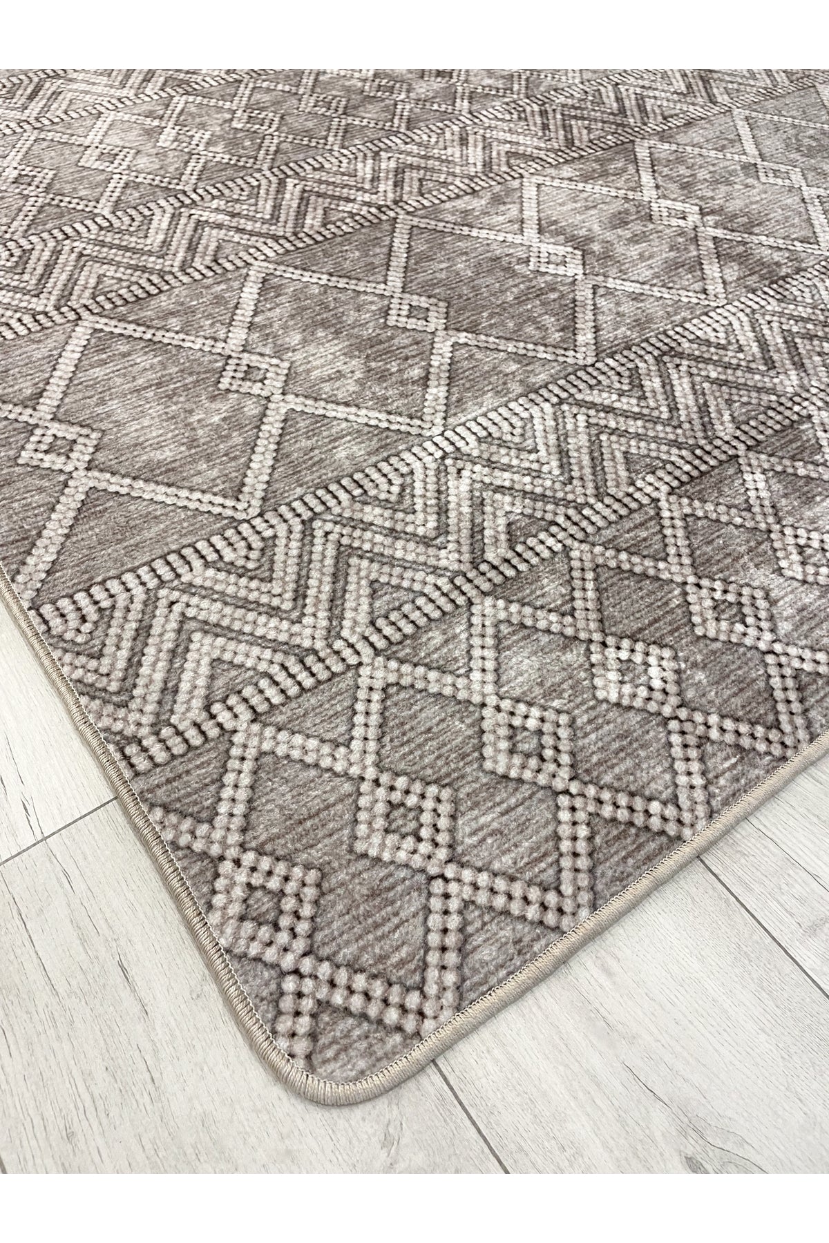 Gri Siyah İskandinav Tarzı Kilim Desenli Yolluk Lateks Halı