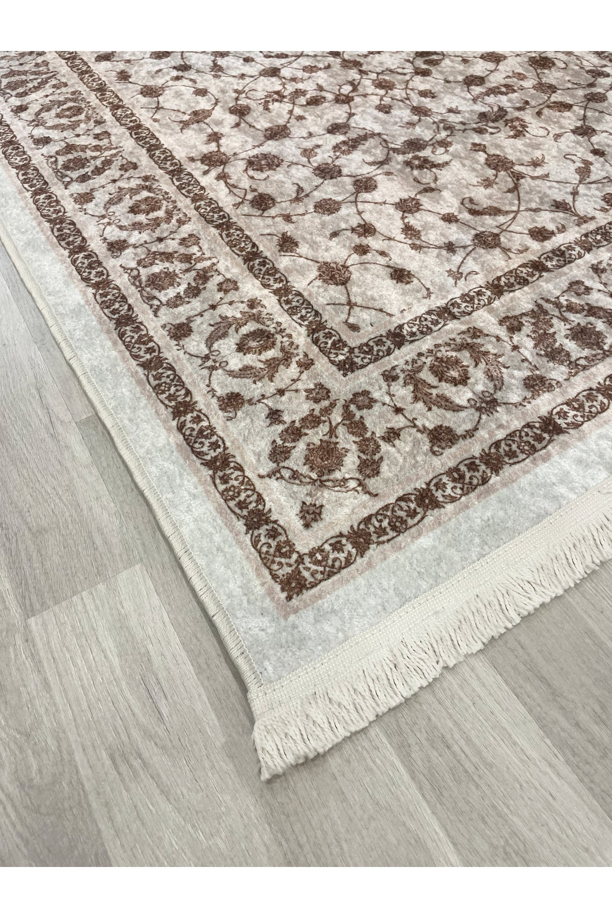 Klasik Bej Renk LateksTaban Salon ve Yolluk Antre Halı