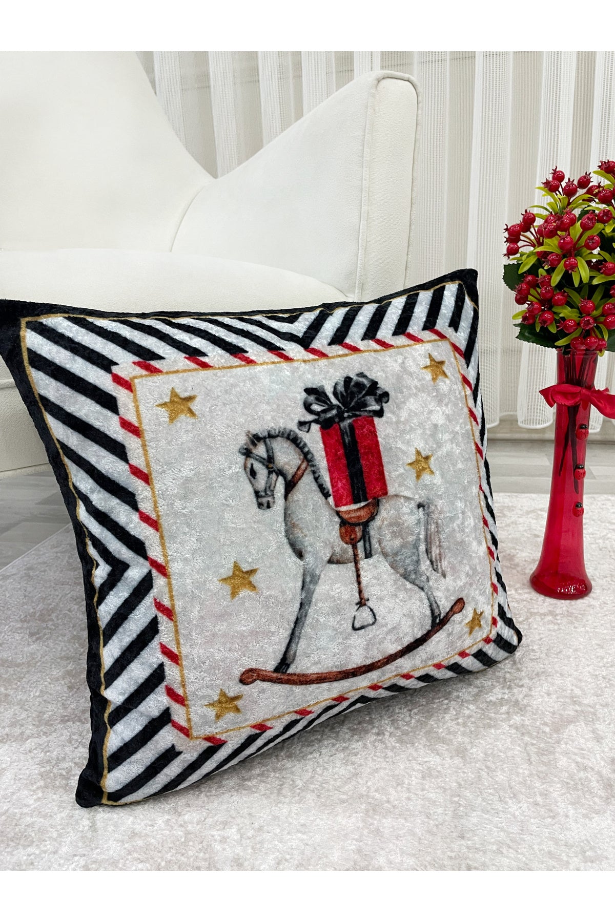 Açık Gri Renk At Desenli Kırlent Kılıfı 45x45
