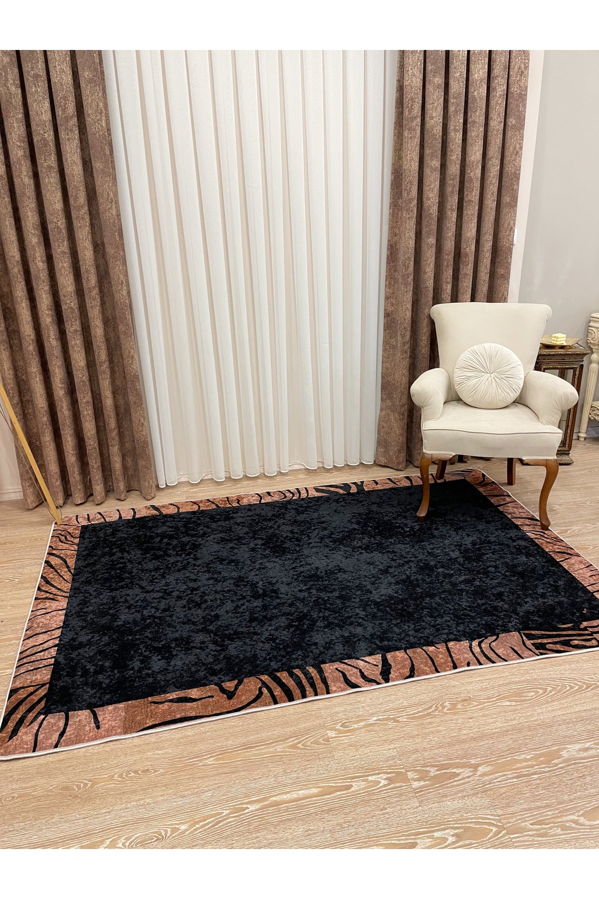 Bej-Kahve Renk Zebra Bordürlü Lateks Taban Halı