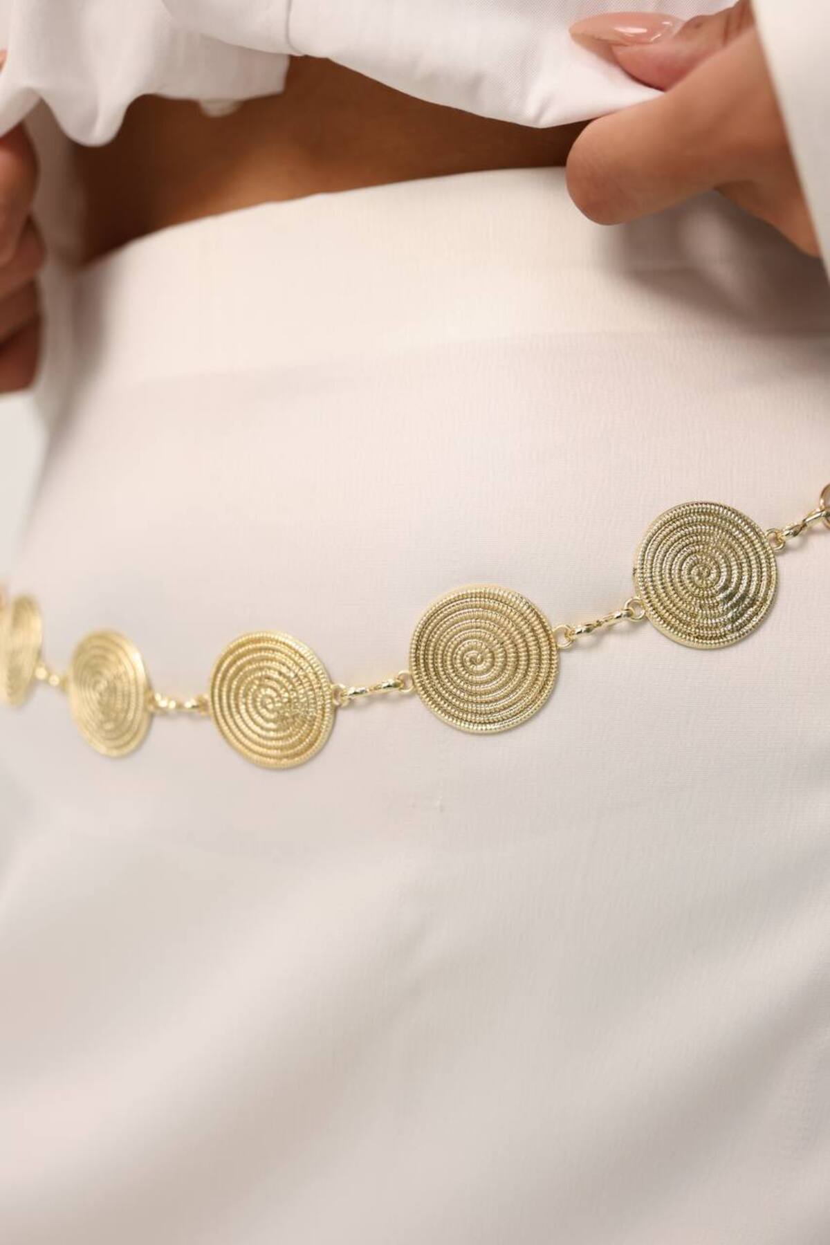 Gold Zincir Detaylı Kadın Bel Zinciri Bel Kemeri,Elbise Kemeri,Etek Kemeri,Pantolon Kemeri