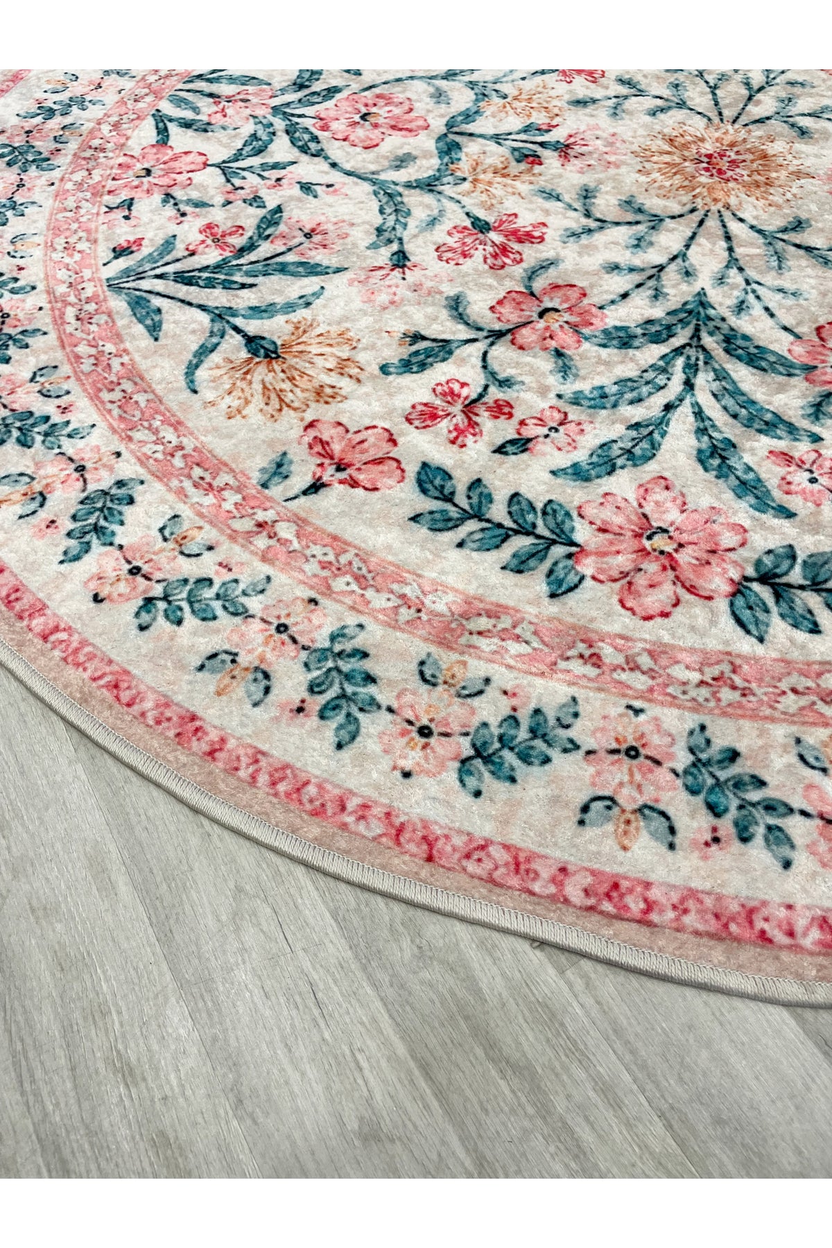Çiçek Desenli Lateks Taban Halı