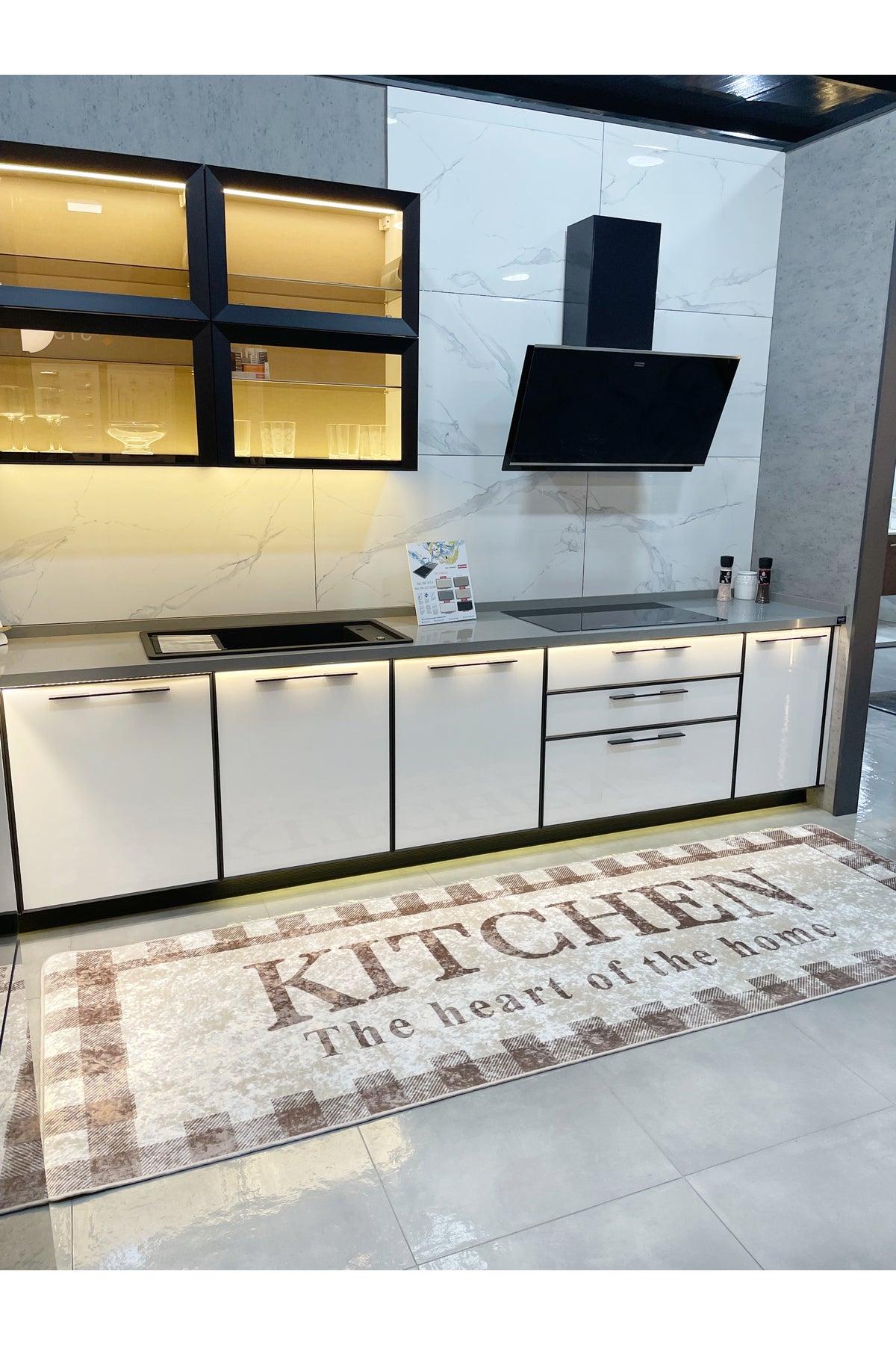 Bej Siyah Kitchen Lateks Deri Taban Mutfak Halısı