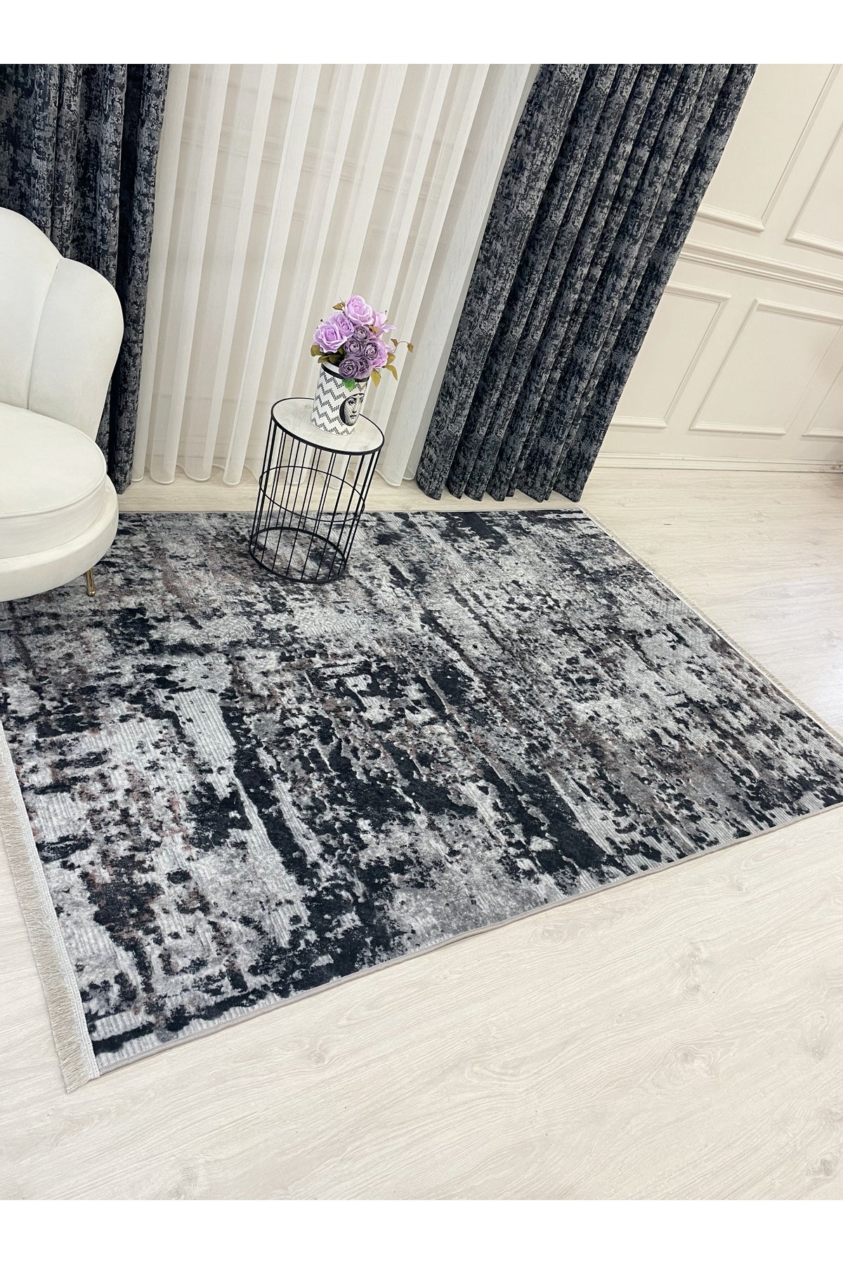 Abstract Desen Saçaklı Lateks Deri Taban Halı