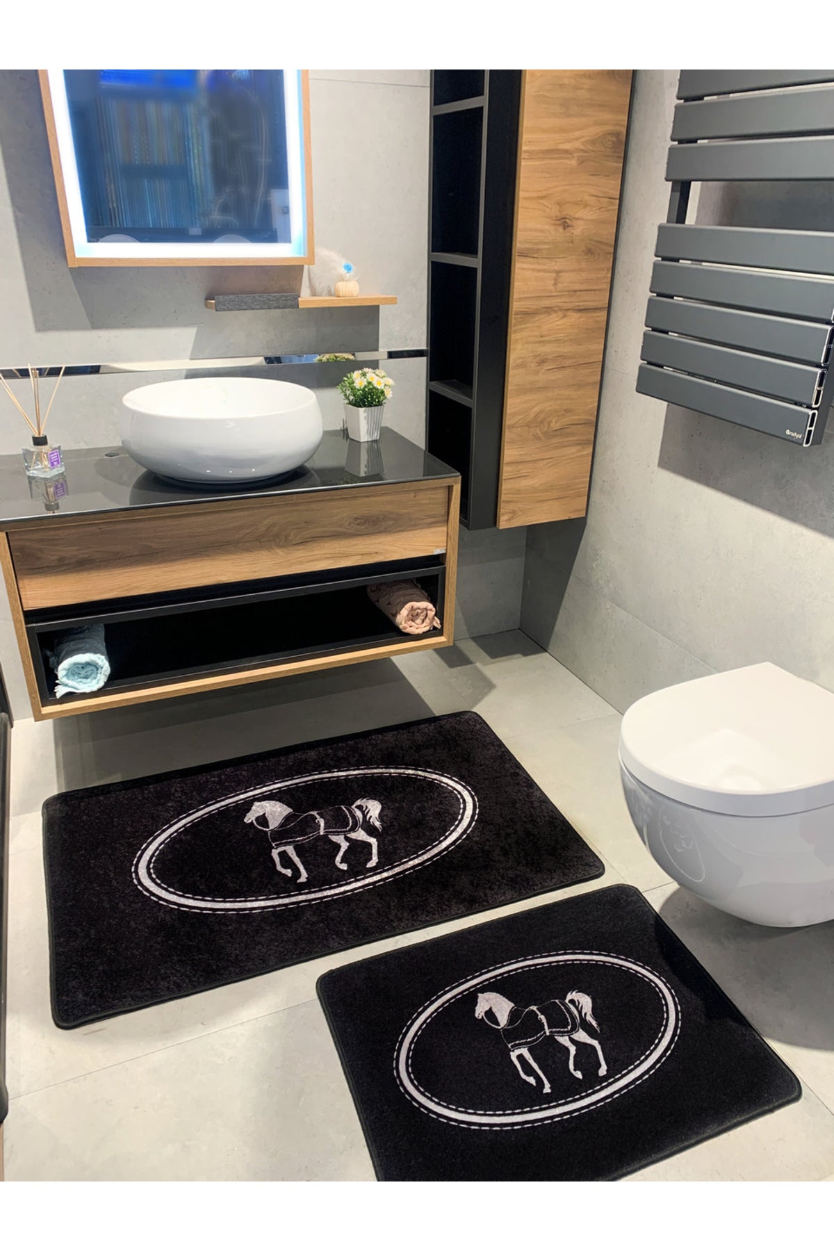 Siyah At Desen Horse Desenli 2'li Deri Taban Banyo Paspas (60x100 - 60x50)