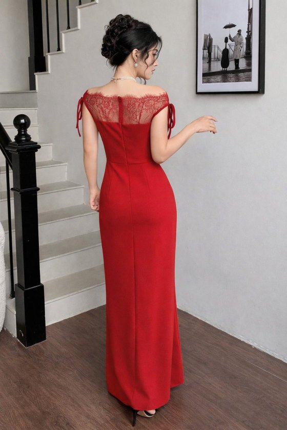 Women's Chest and Collar Lace Detail Boat Neck Look Long Imported Crepe Dress