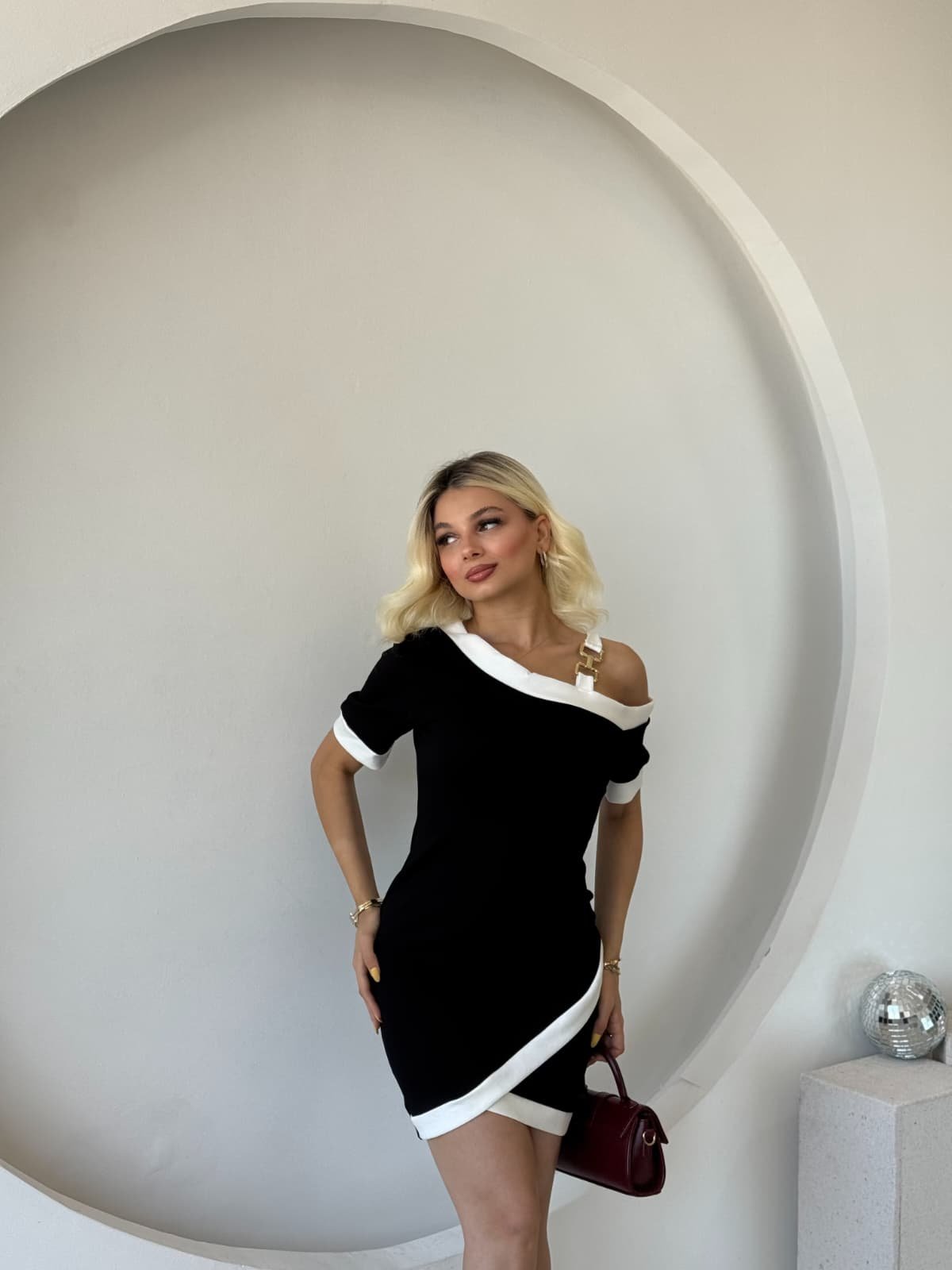 Women's Short Sleeve Asymmetric Cut Collar Stripe and Accessory Detailed Modal Dress