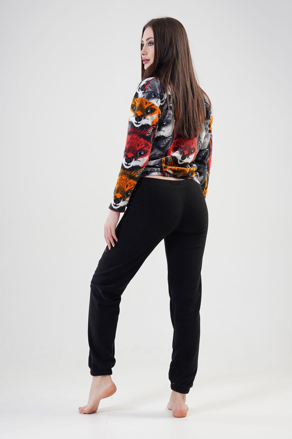 BAYAN POLAR O YAKA DUSUK OMUZLU UZUN KOL BELI PACASI BUZGULU PIJAMA TAKIM