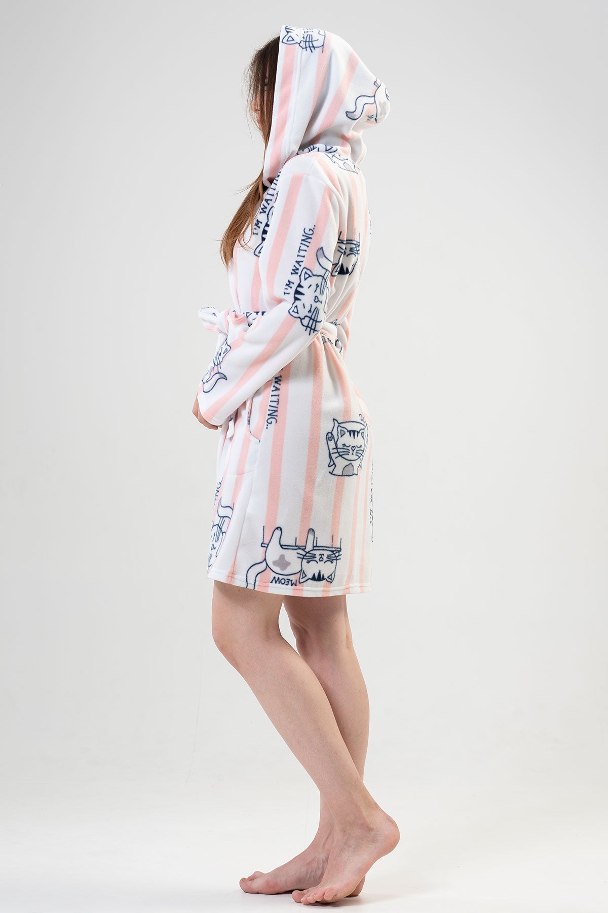 Woman Impatiens Dressing Gown