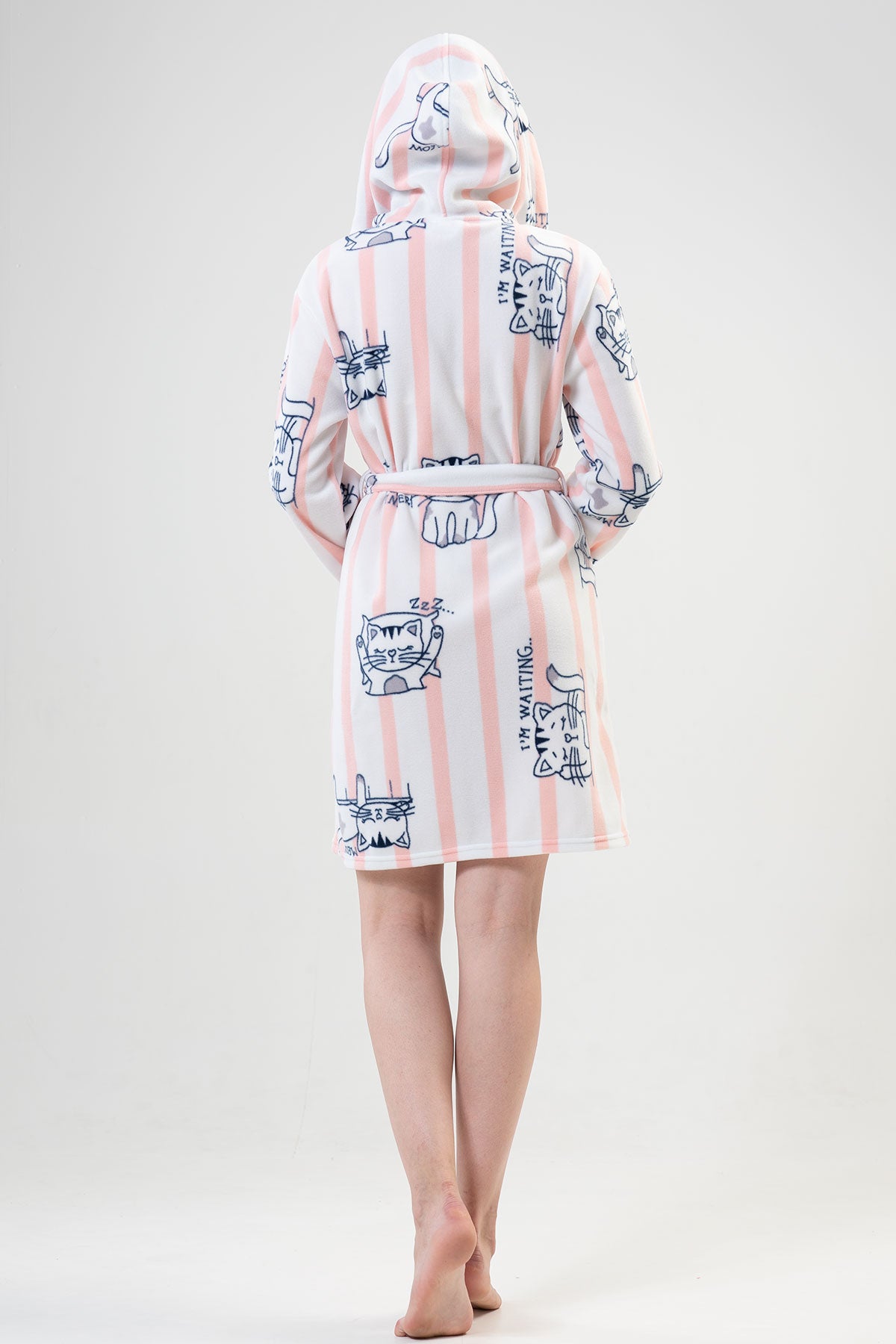 Woman Impatiens Dressing Gown