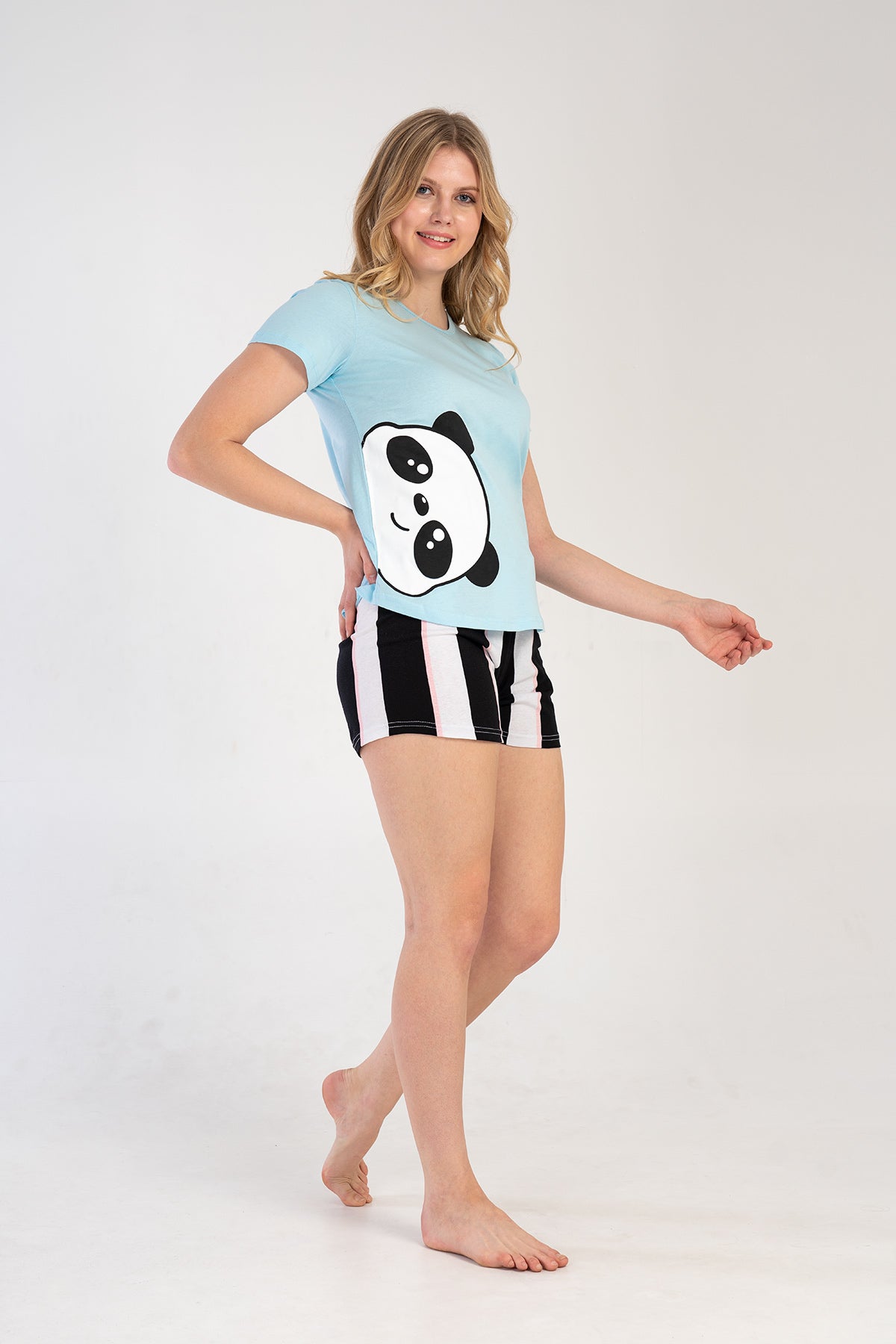 KADIN P.SUPREM O YAKA KISA KOL ETEGI OVAL SORT TK