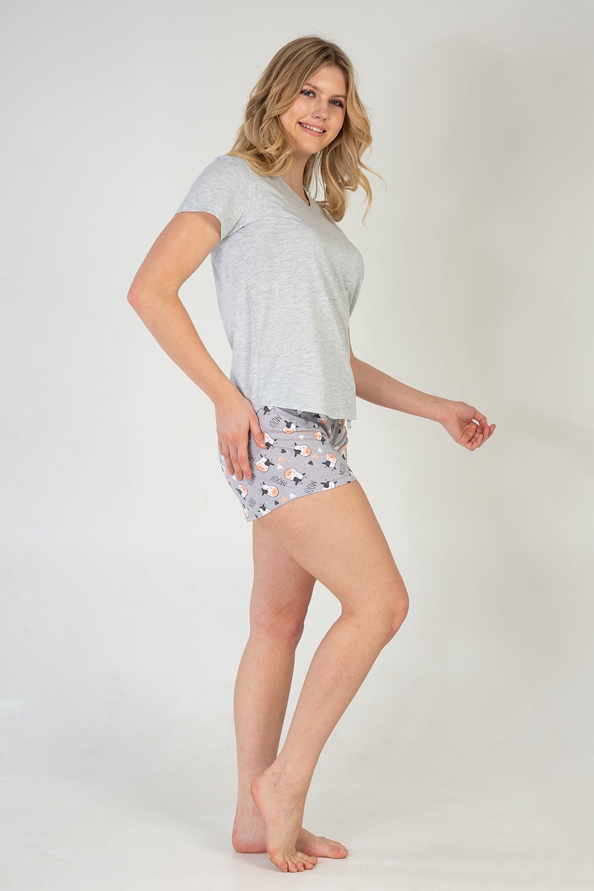 KADIN P.SUPREM V YAKA KISA KOL ETEGI OVAL SORT TAKIM