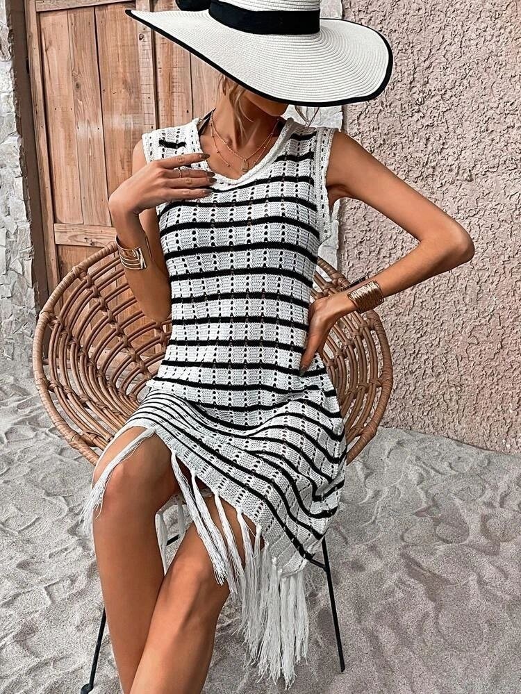 Kadın Kolsuz Eteği Püsküllü çizgi Desen Triko Elbise