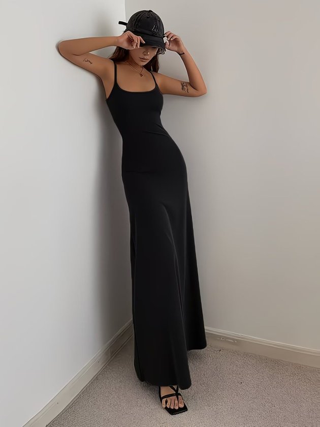 Women's Spaghetti Strap Round Neck Long Sandy Dress
