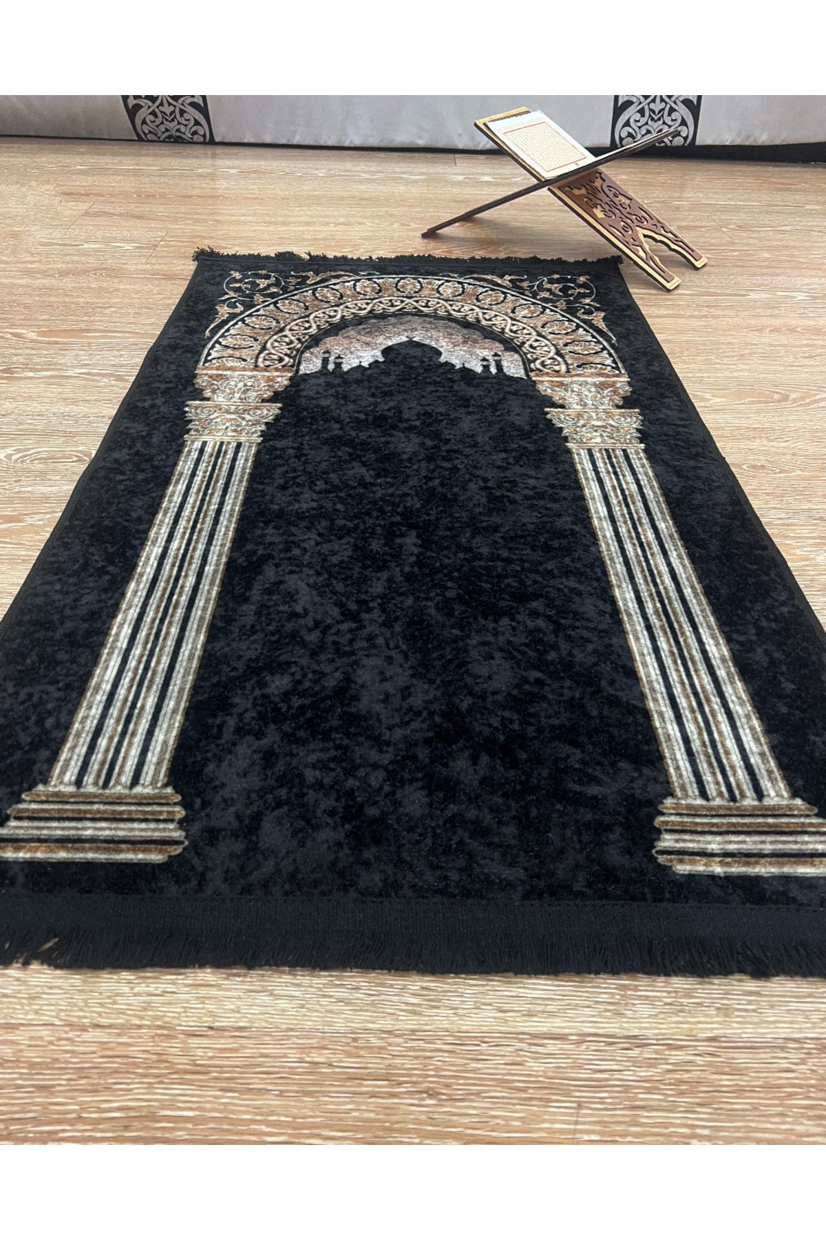 Seccade Saçaklı (lateks Taban) 75x125 Ebat - Siyah