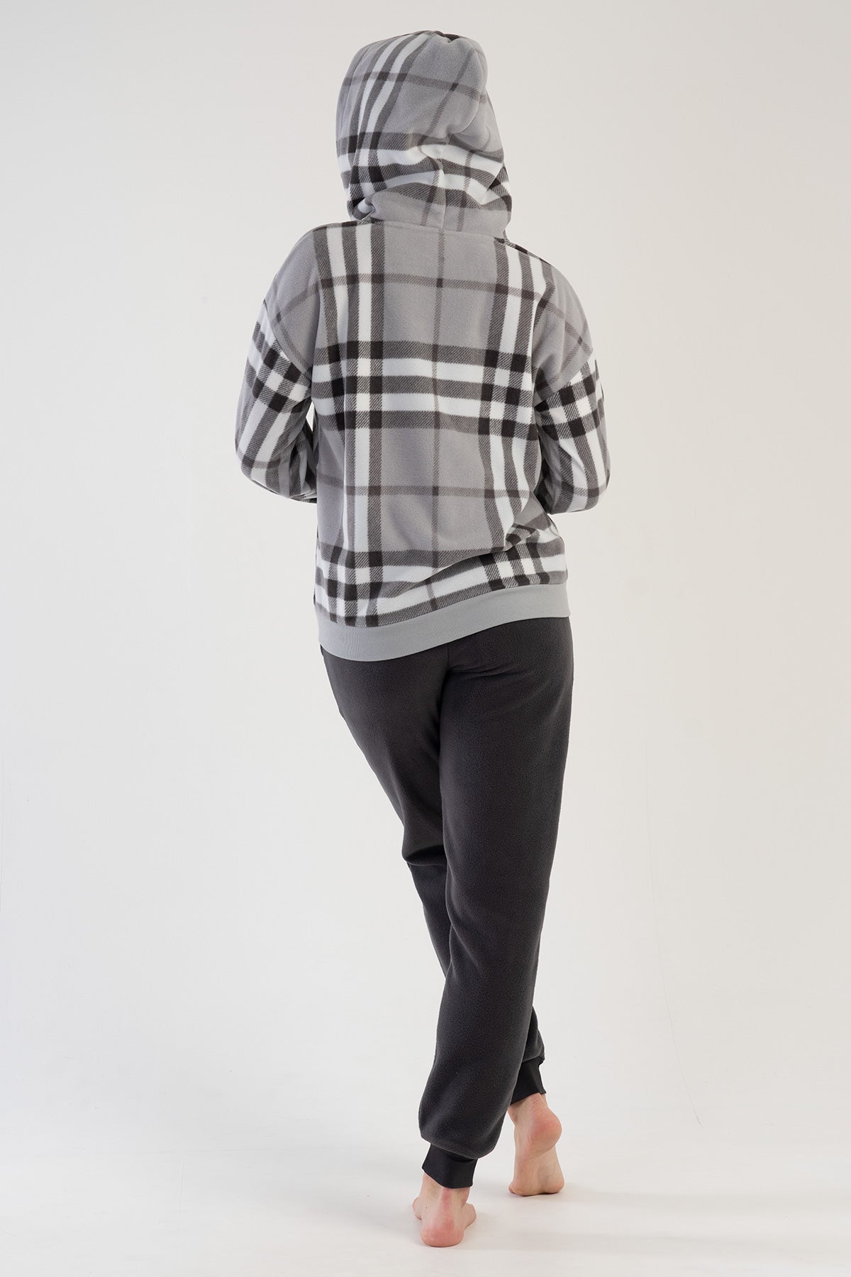 KADIN POLAR KAPSONLU DUSUK OMUZLU UZUN KOL FERMUARLI KANGURU CEPLI MANSETLI PIJAMA TAKIM