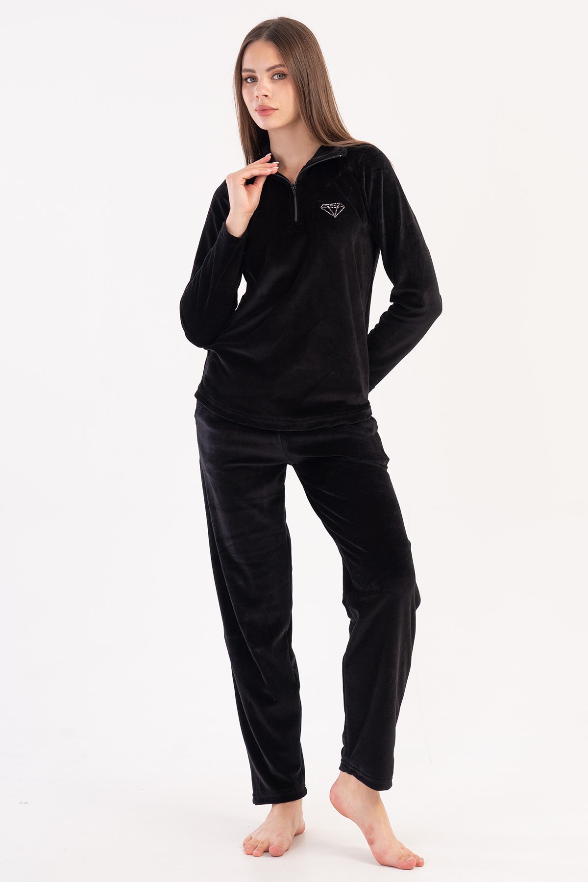 KADIN KADIFE YAKALI YARIM FERMUARLI UZUN KOL ETEGI OVAL CEPLI PIJAMA TAKIM