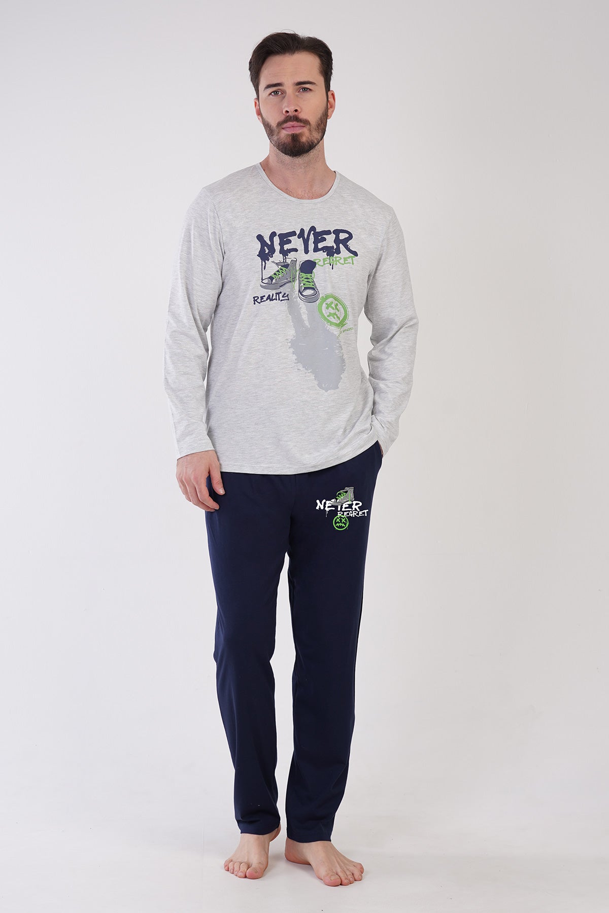 Man Supreme Never Pyjama Set