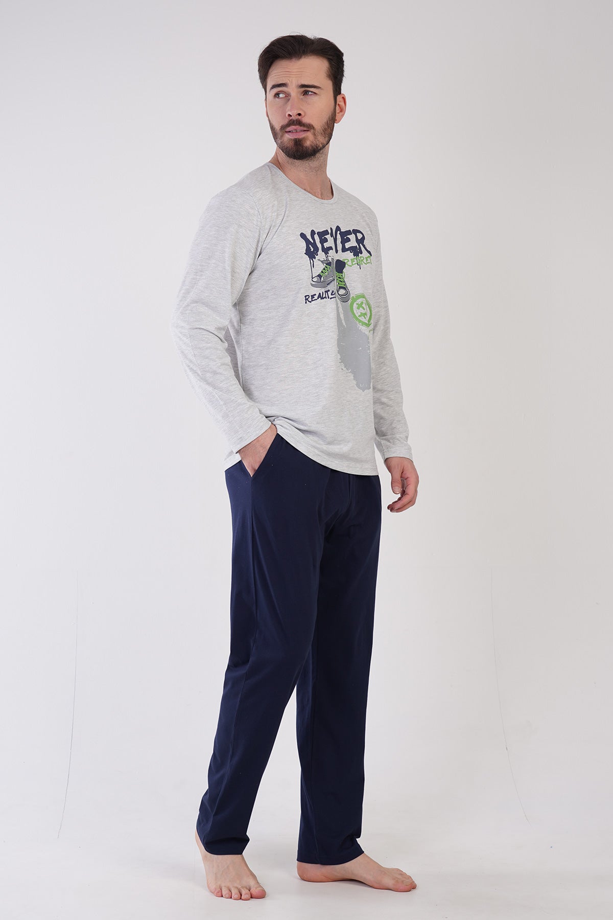 Man Supreme Never Pyjama Set