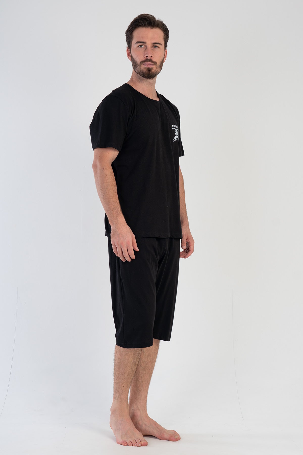 Man Supreme Custom Capri Set