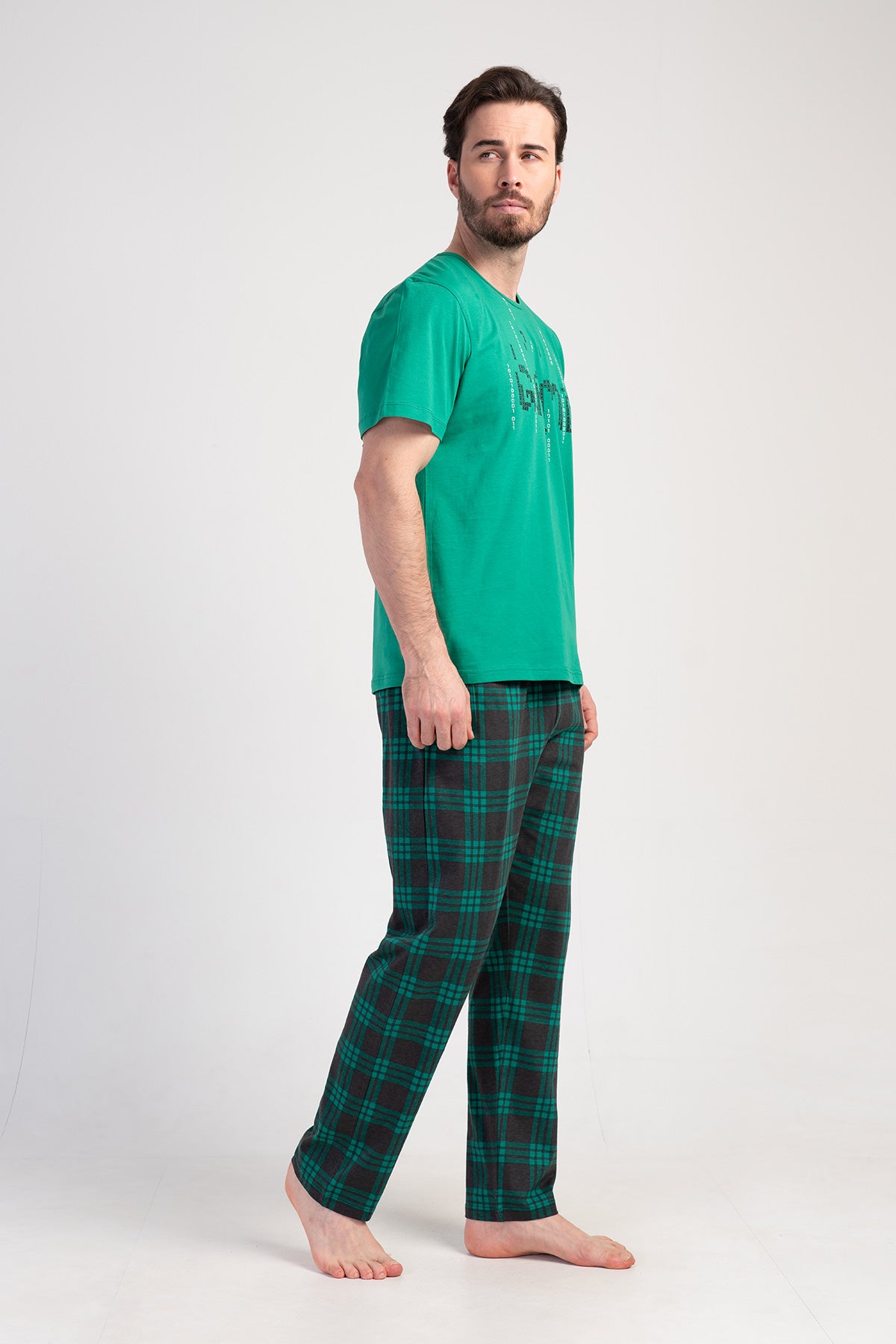 Man Gamer Supreme Pocket Detail Pyjama Set