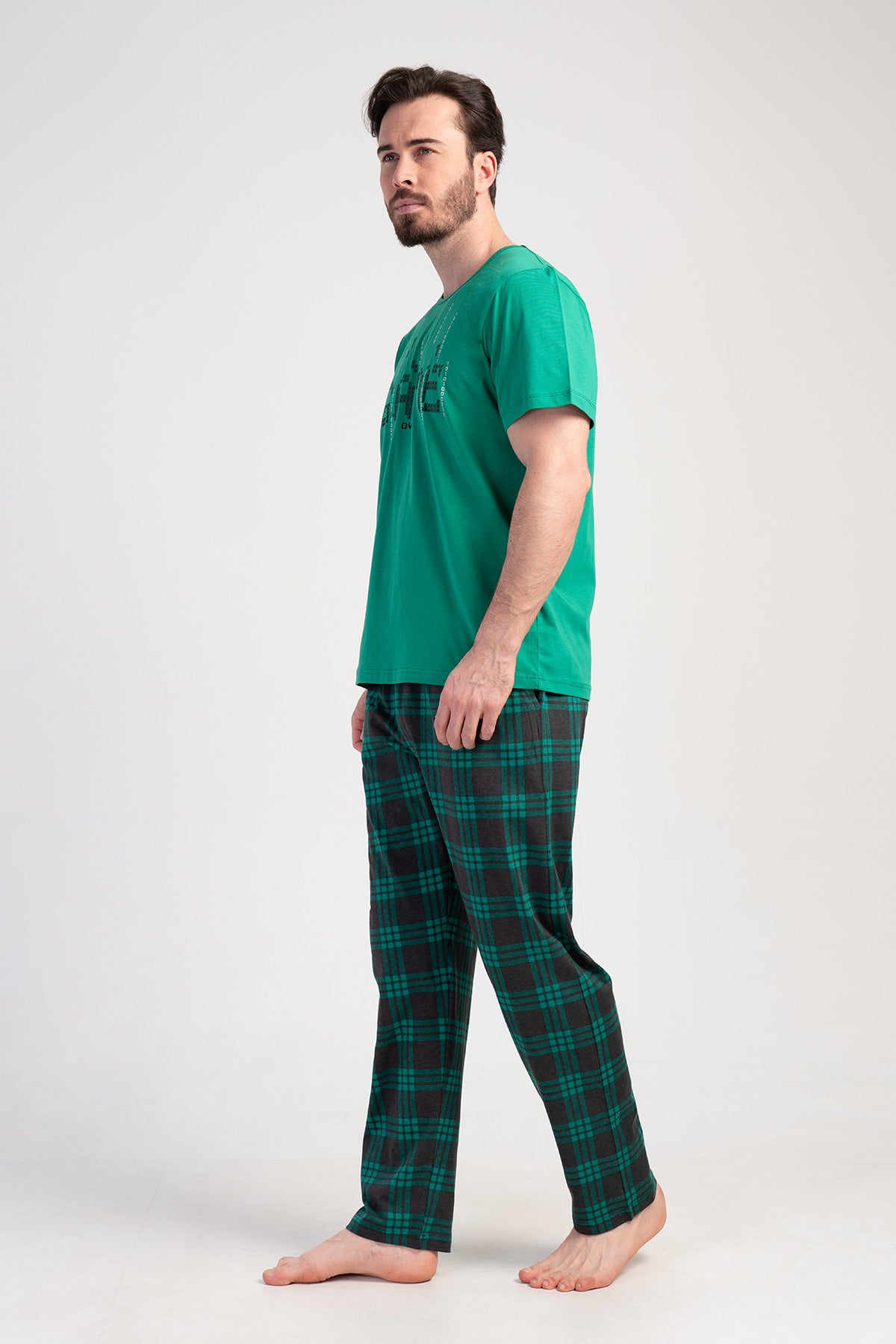 Man Gamer Supreme Pocket Detail Pyjama Set