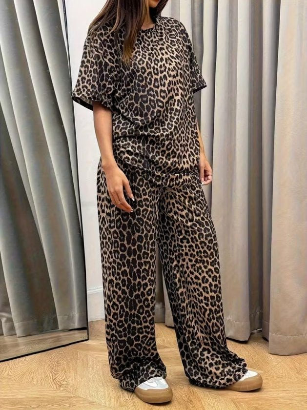 Kadın Kısa Kollu Bisiklet Yaka Iki Iplik Leopar Desenli Bluz Ve Pantolon Ikili Takım, 32798